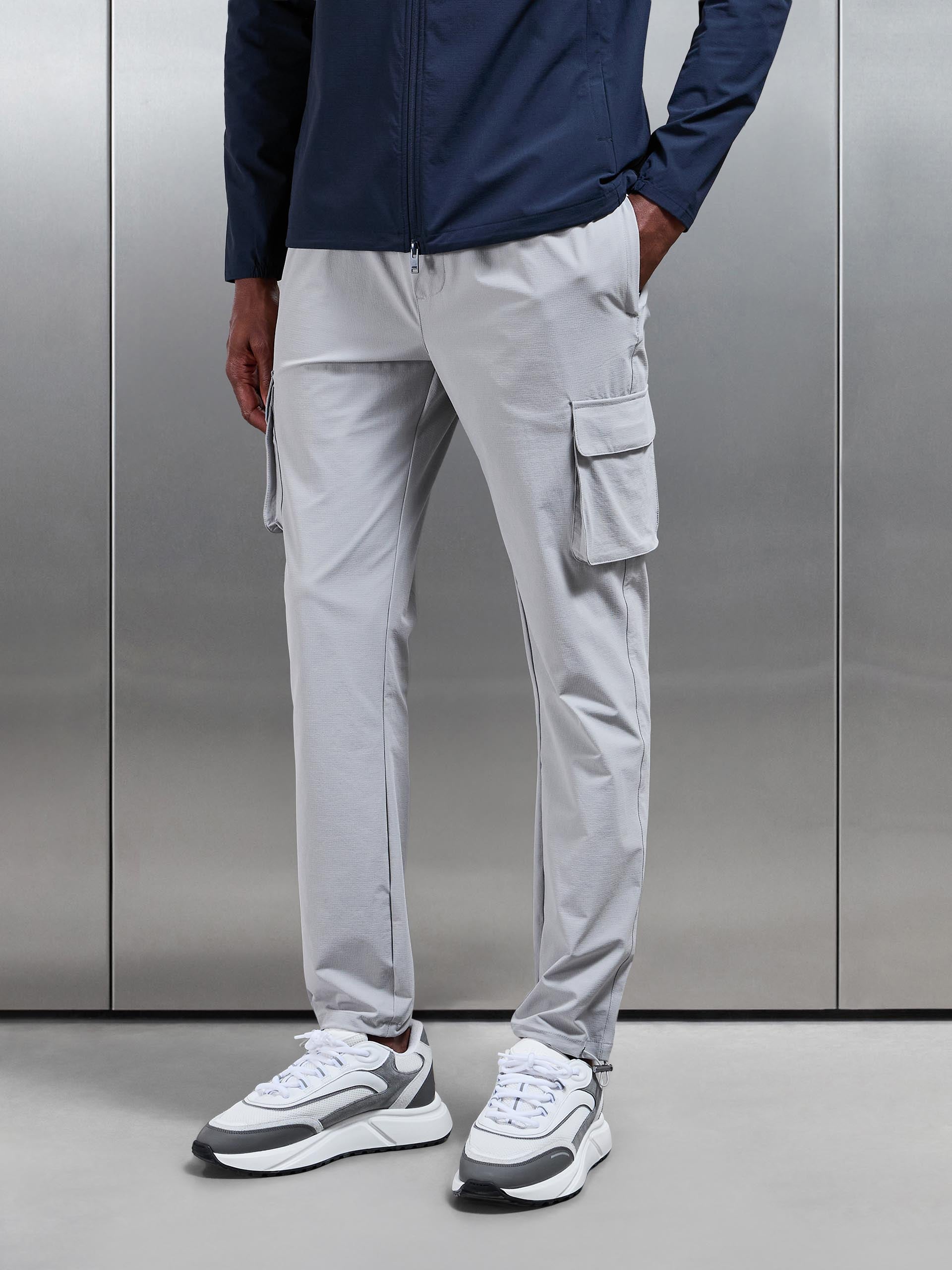 Mens Utility Cargo Pant in Mid Grey