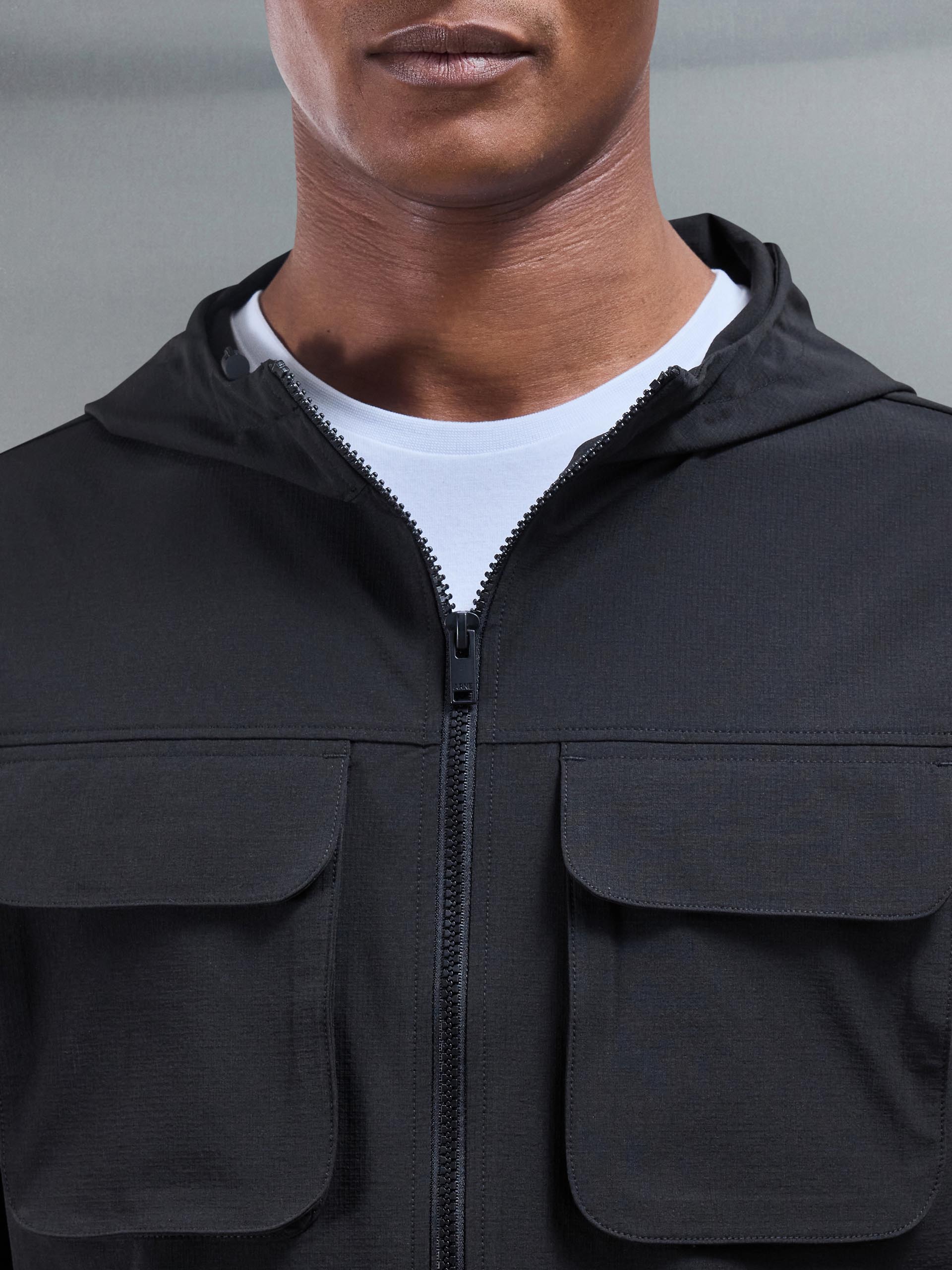 Mens Utility Cargo Windbreaker in Black