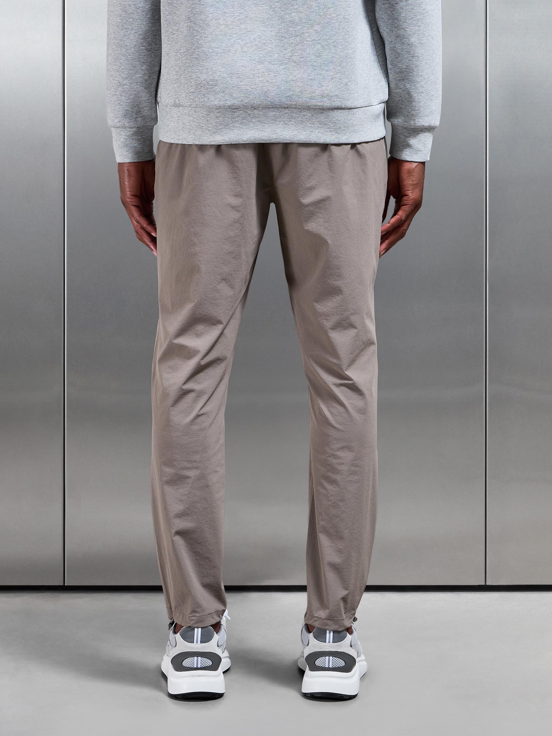 Mens Utility Trackpant in Olive