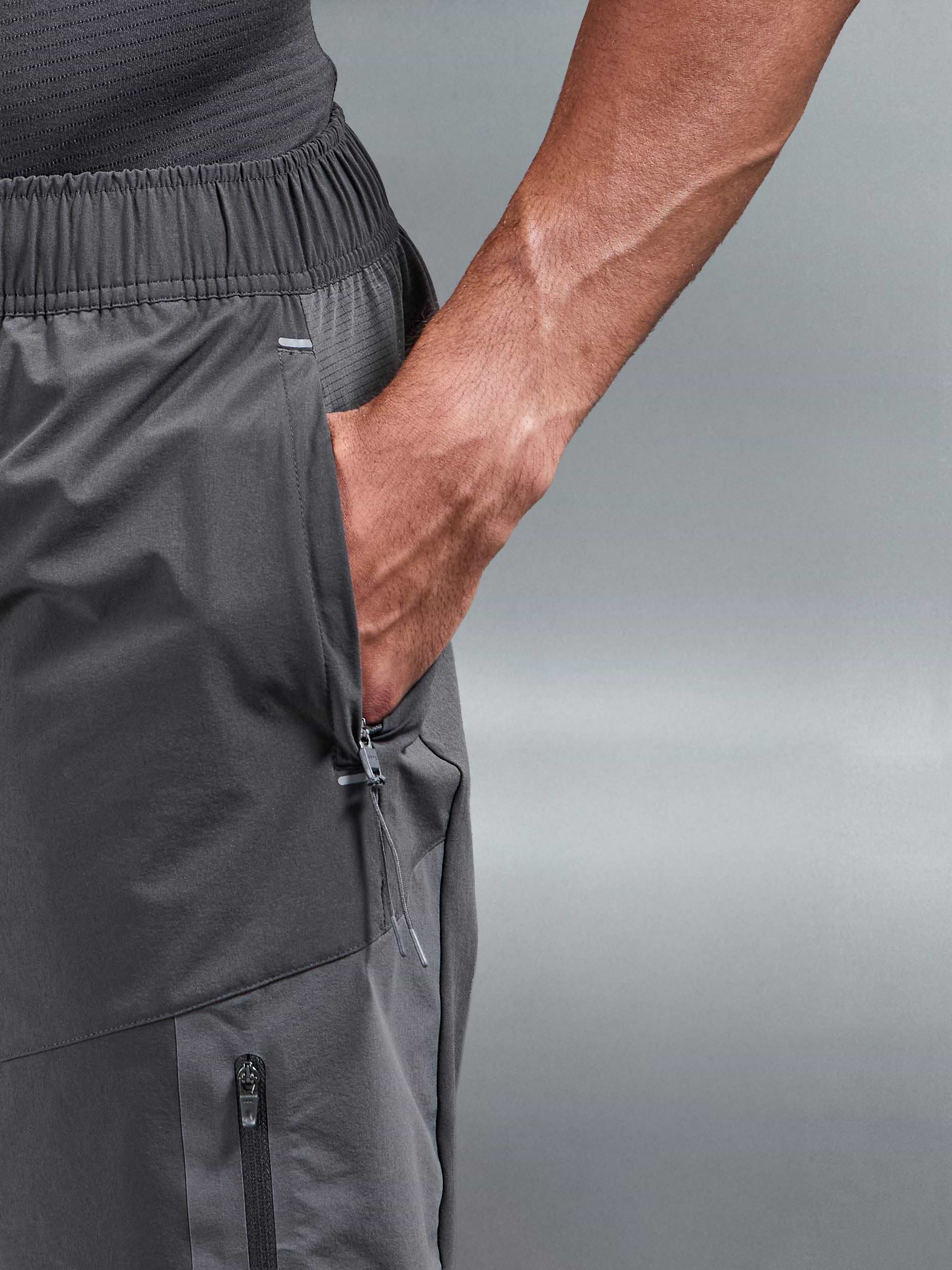 Utility Trail Cargo Short in Grey