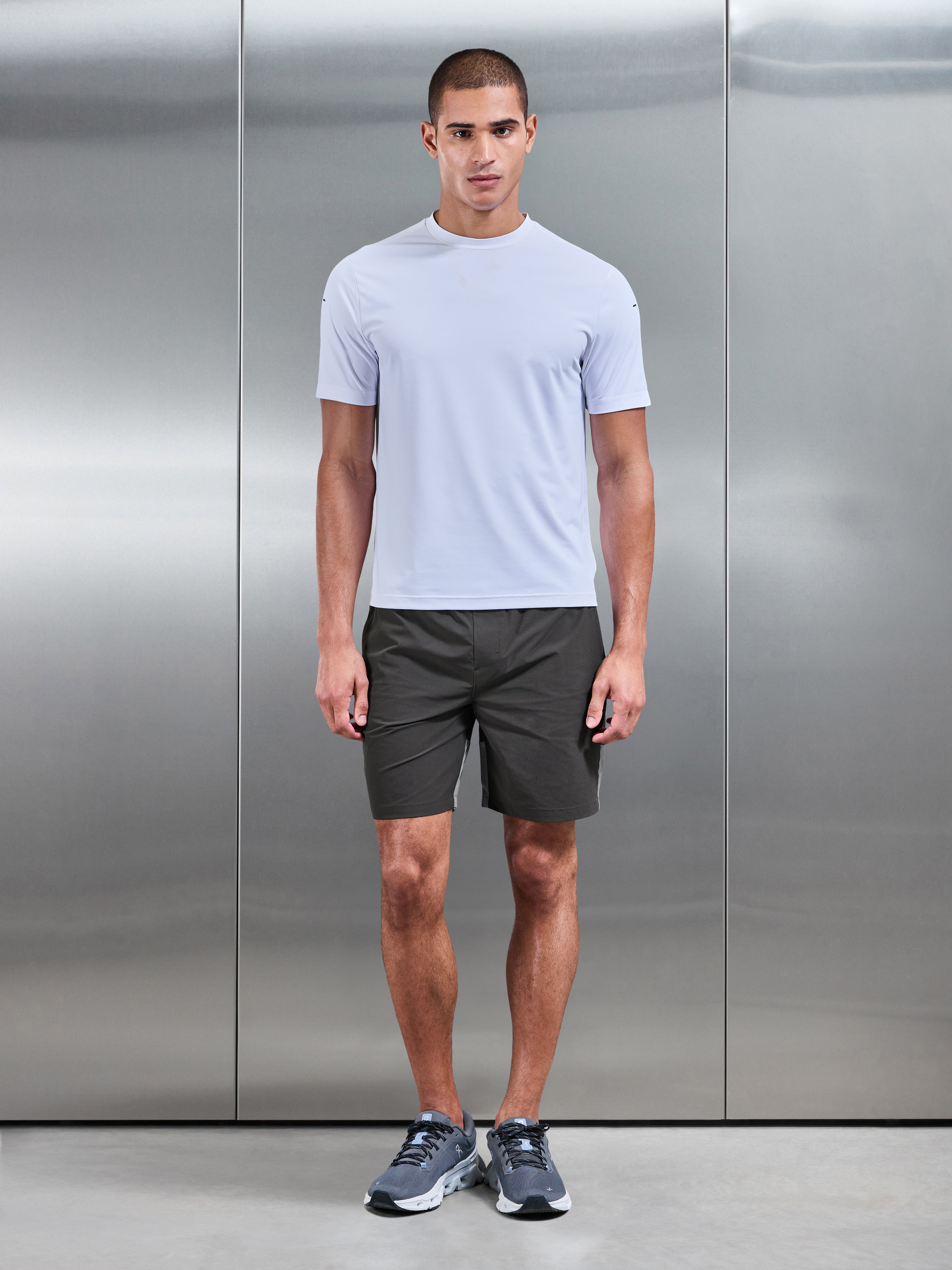 Mens Utility Trail Short in Grey Mid Grey