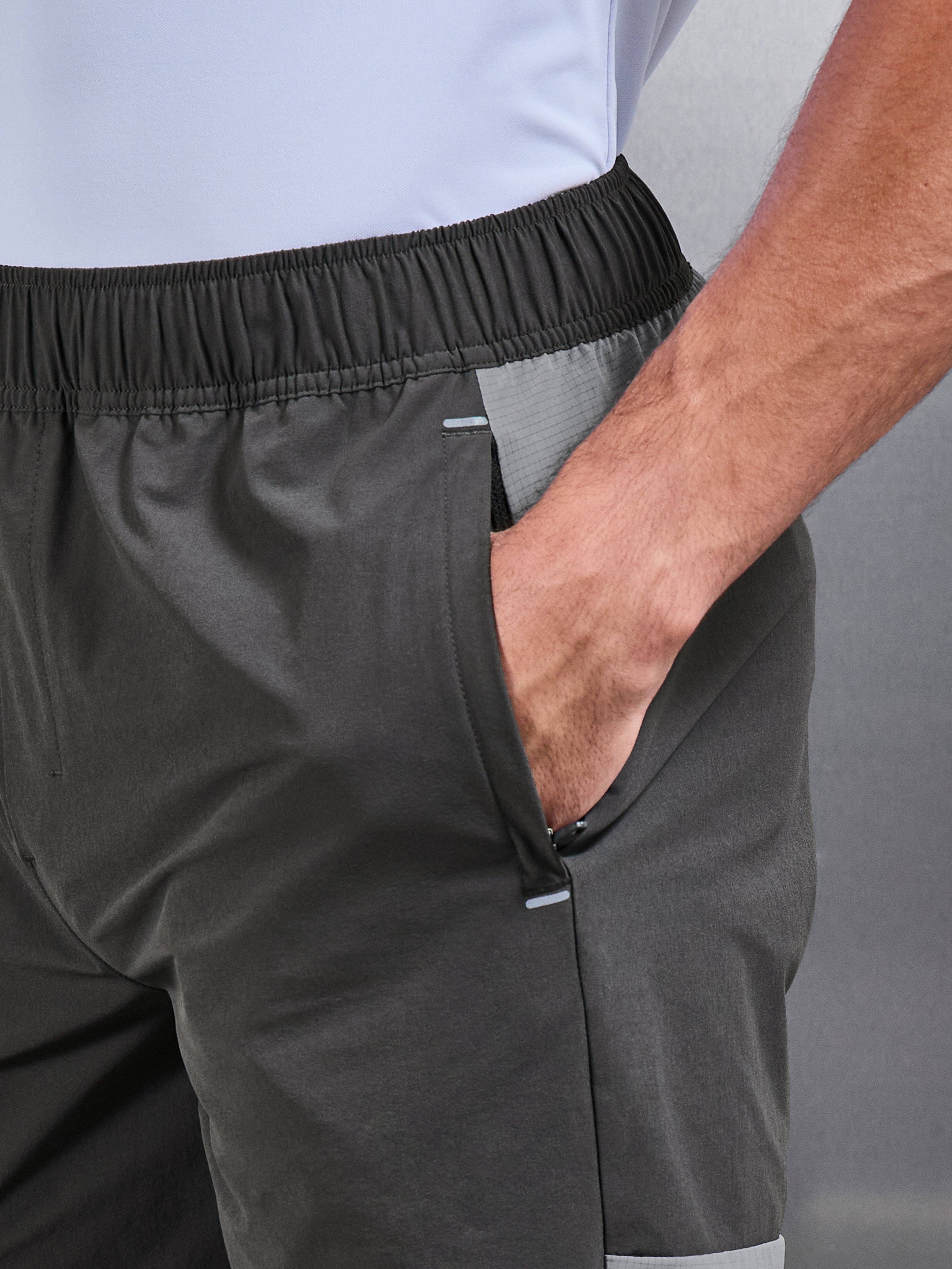 Mens Utility Trail Short in Grey Mid Grey