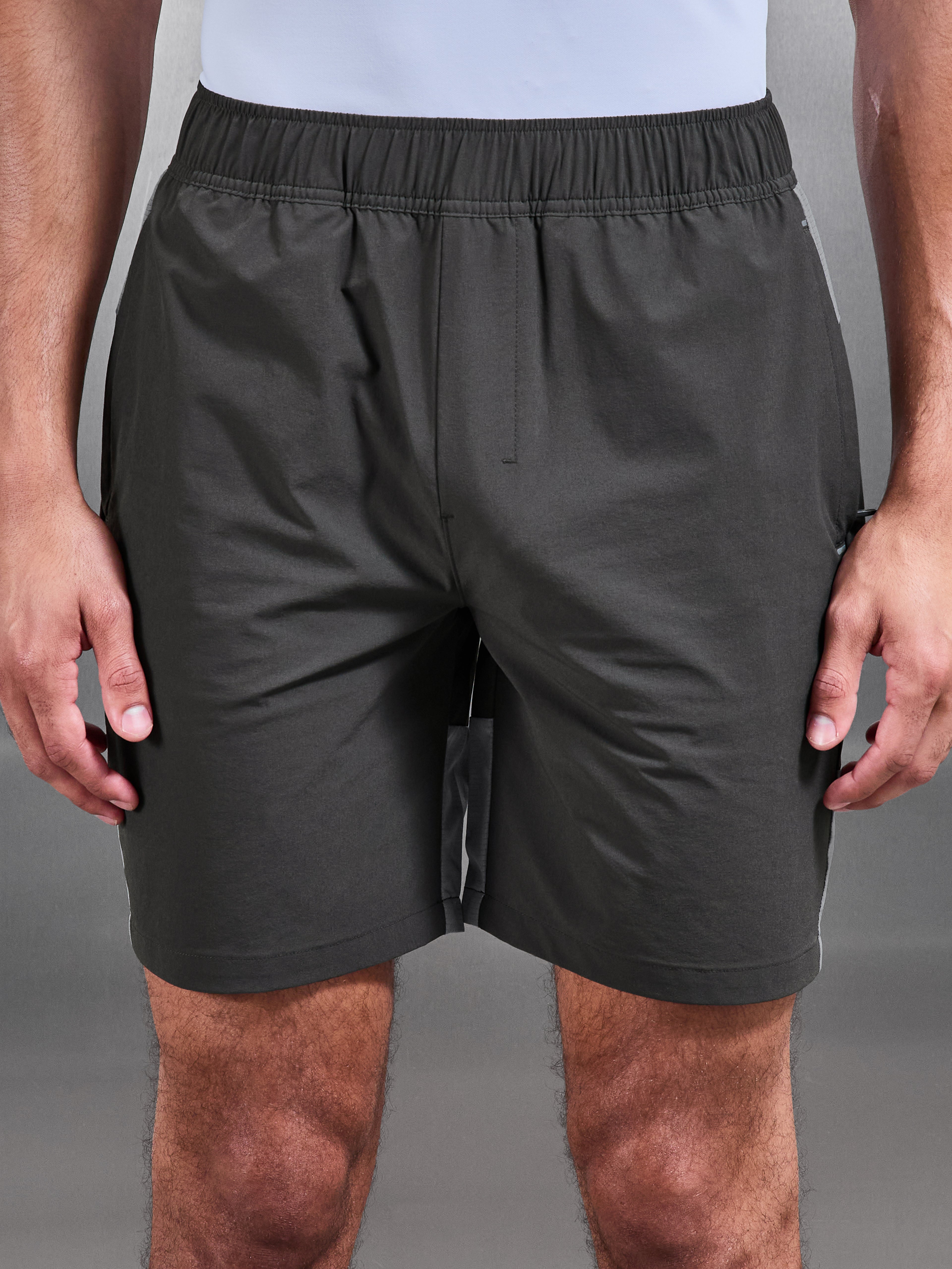 Mens Utility Trail Short in Grey Mid Grey