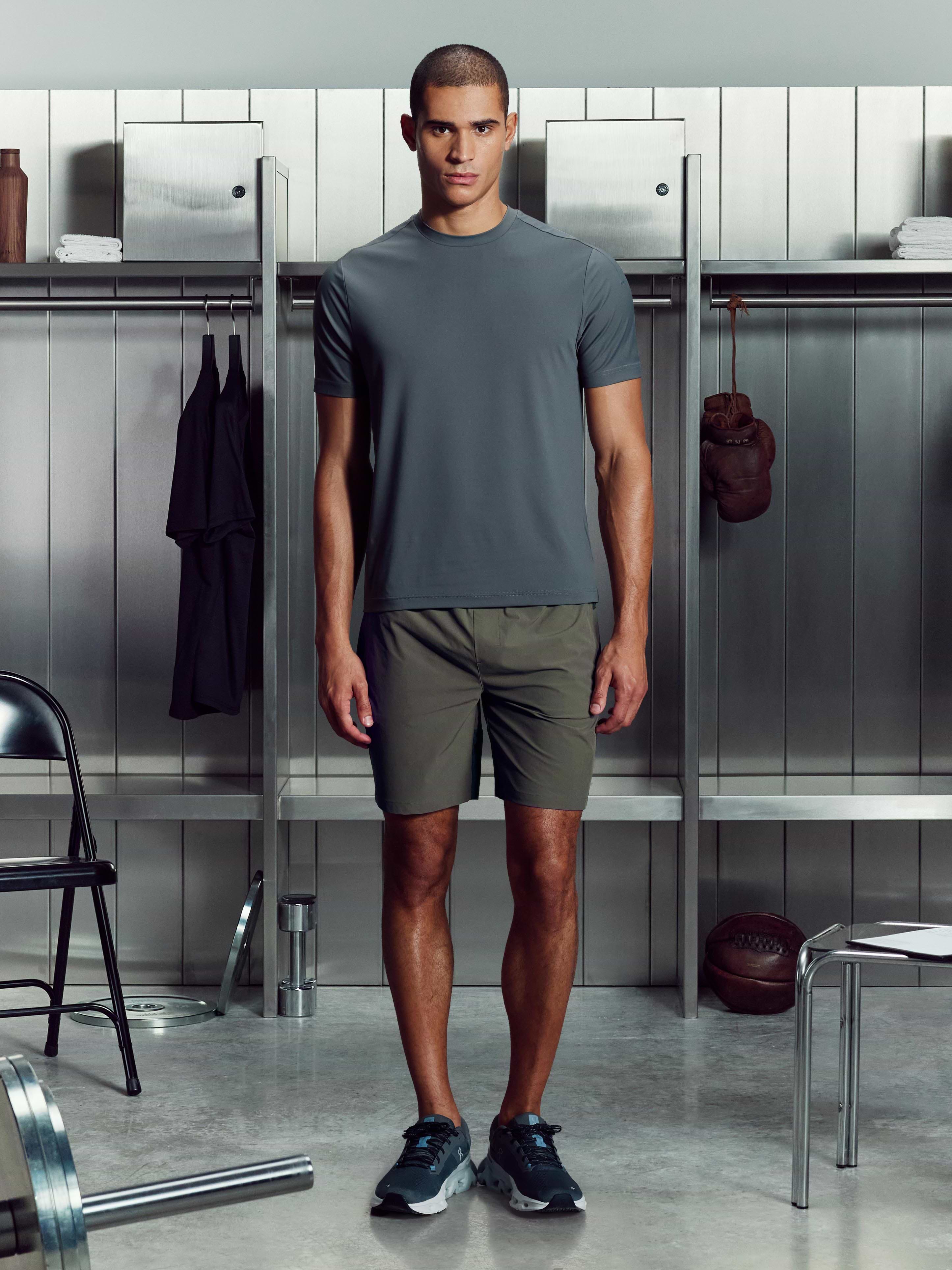 Mens Utility Trail Short in Olive Grey
