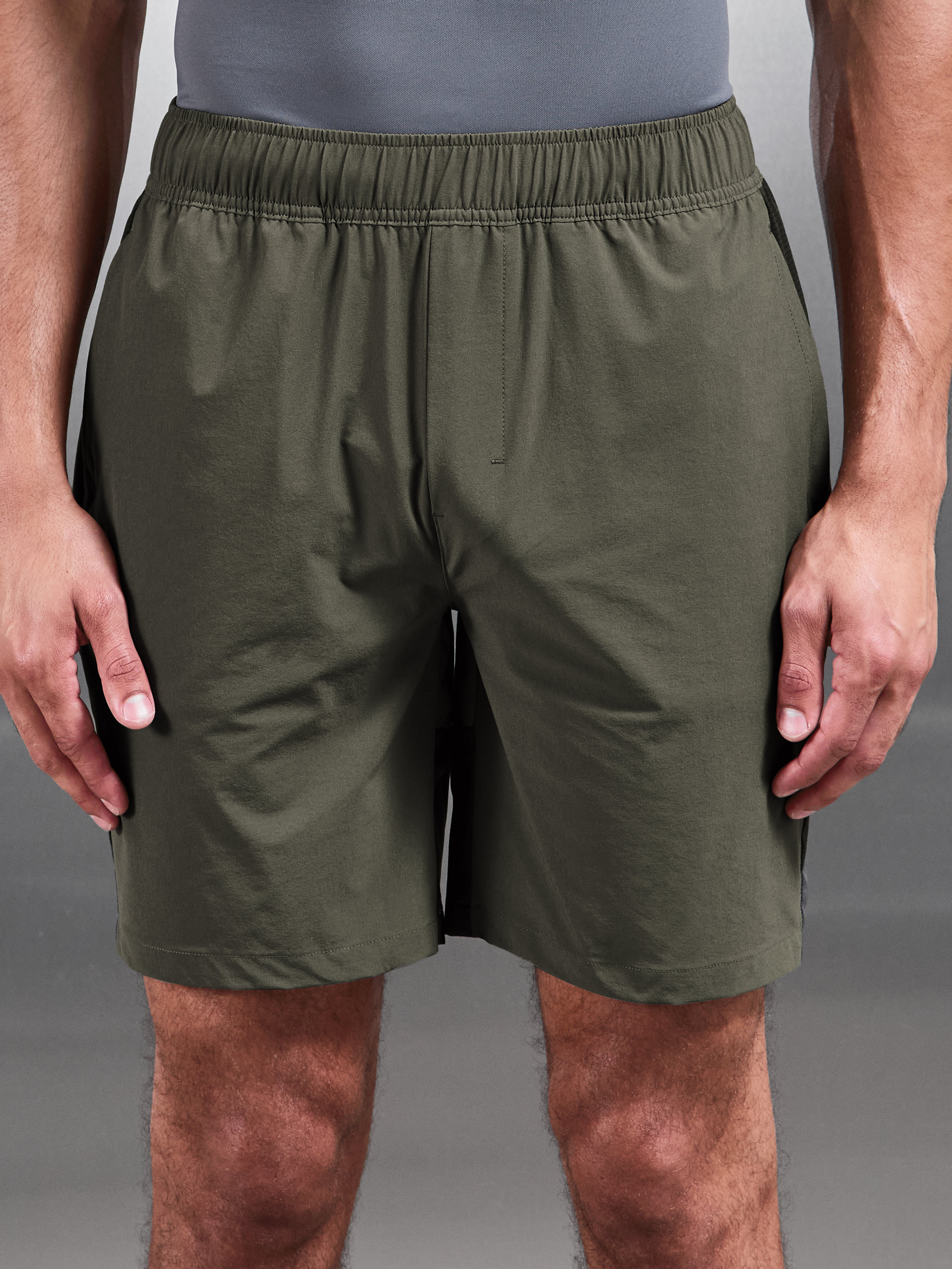 Mens Utility Trail Short in Olive Grey