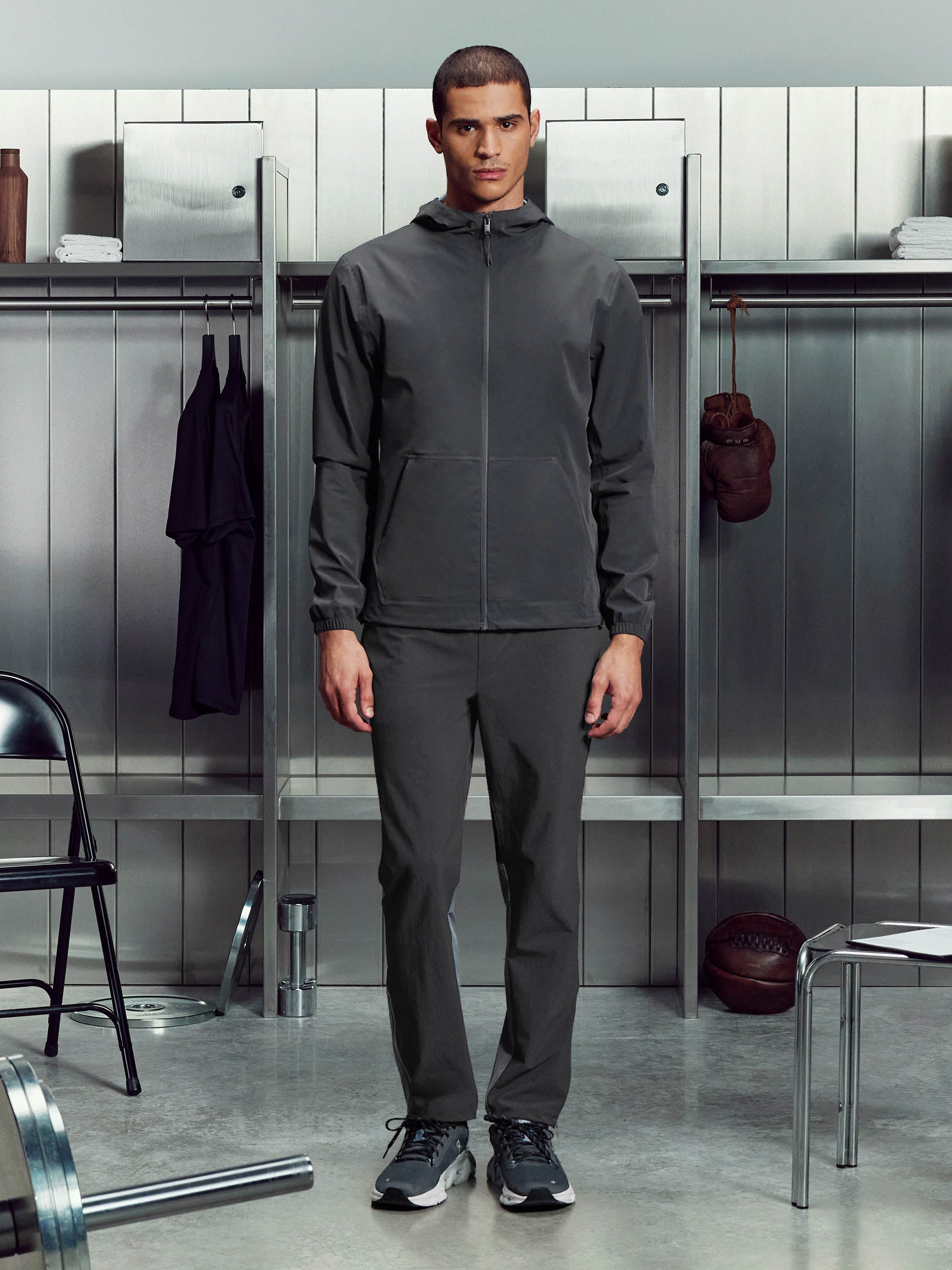 Mens Utility Trail Trackpant in Grey