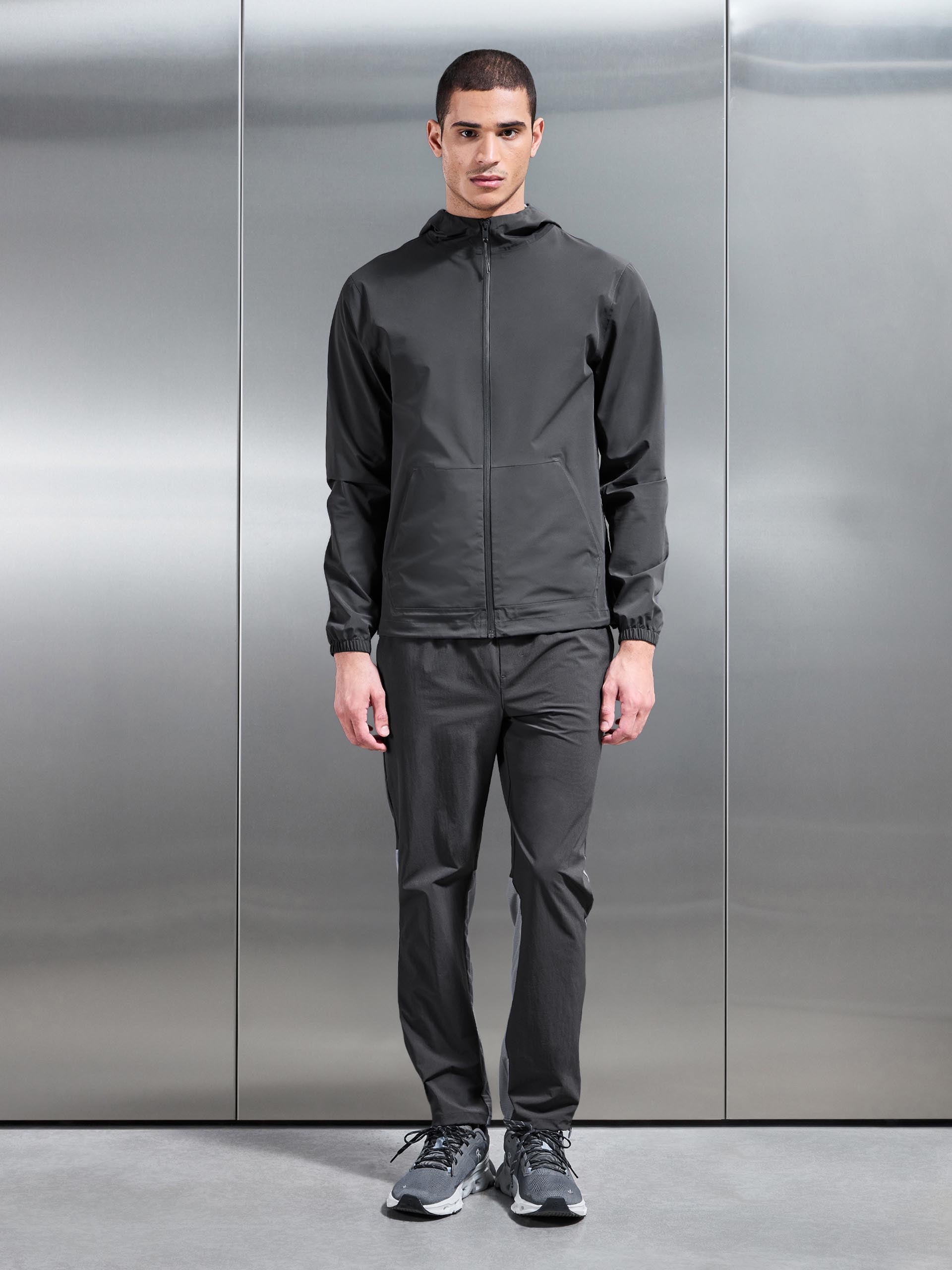 Mens Utility Trail Trackpant in Grey