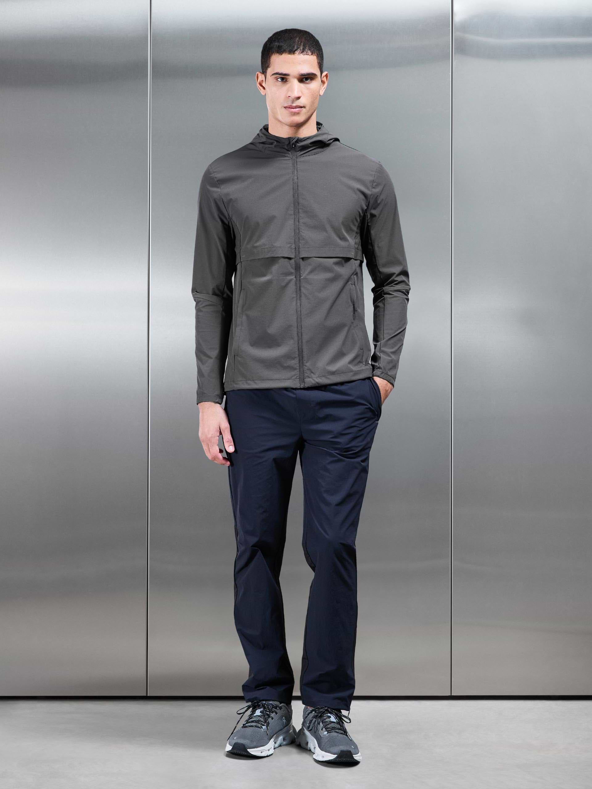 Mens Utility Trail Trackpant in Navy
