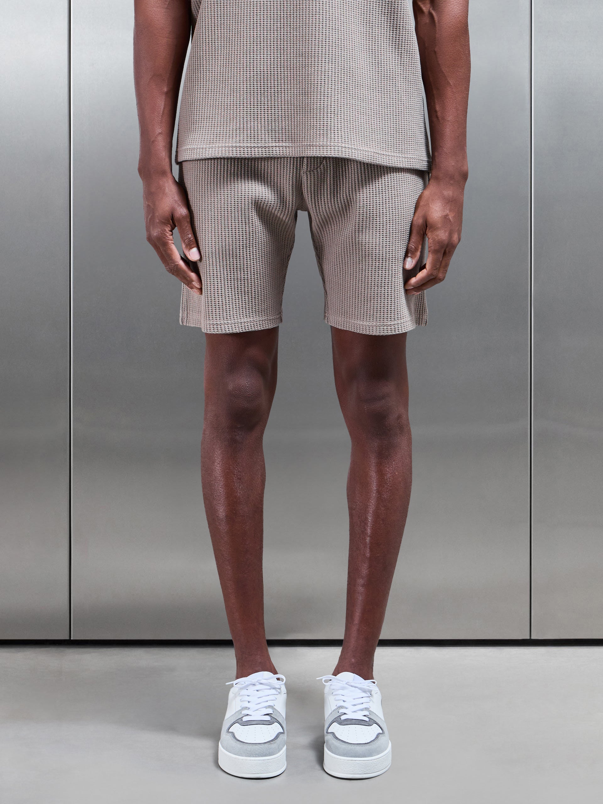 Mens Waffle Relaxed Short in Taupe