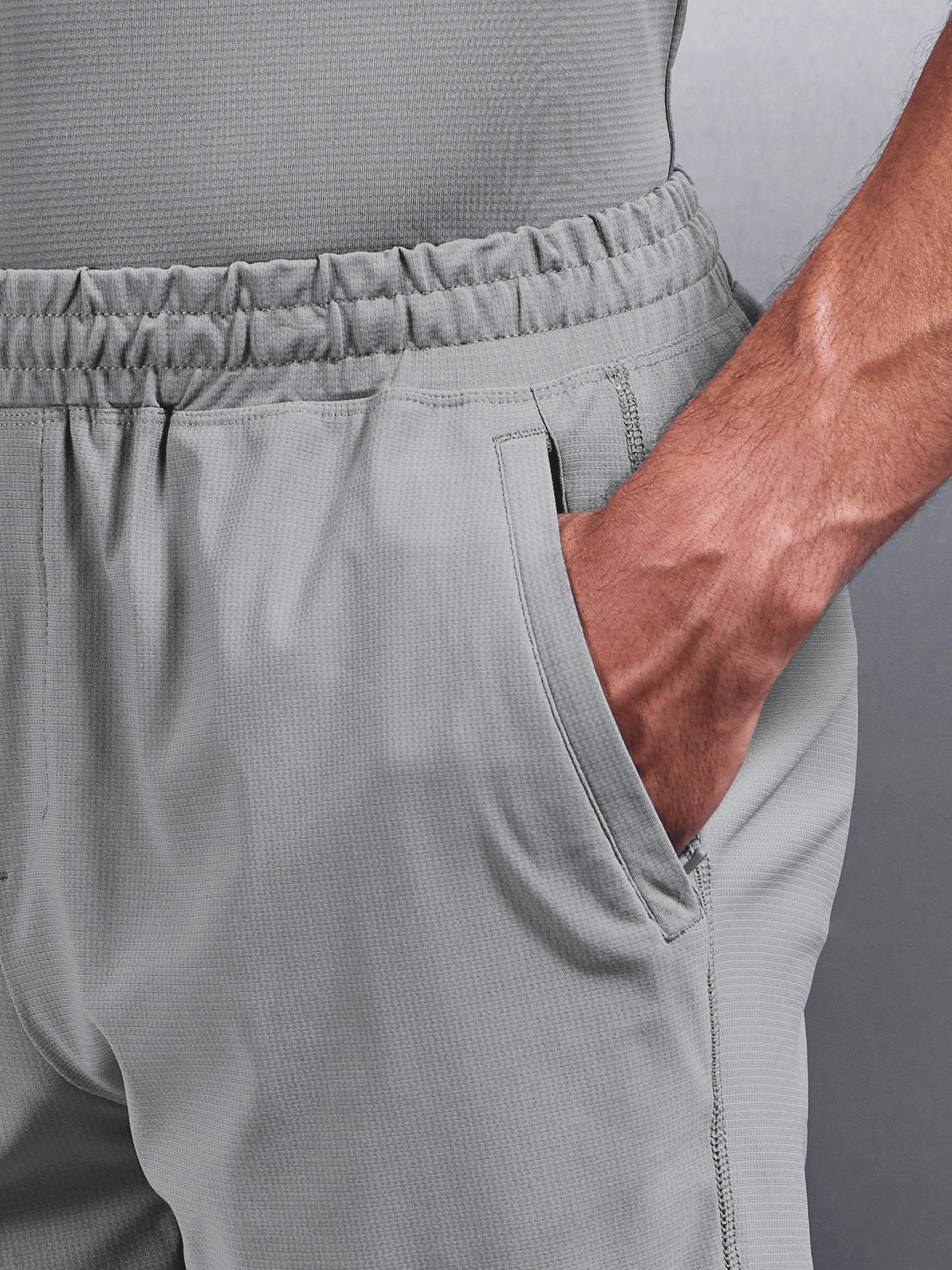 Mens Warp Knitted Short in Grey