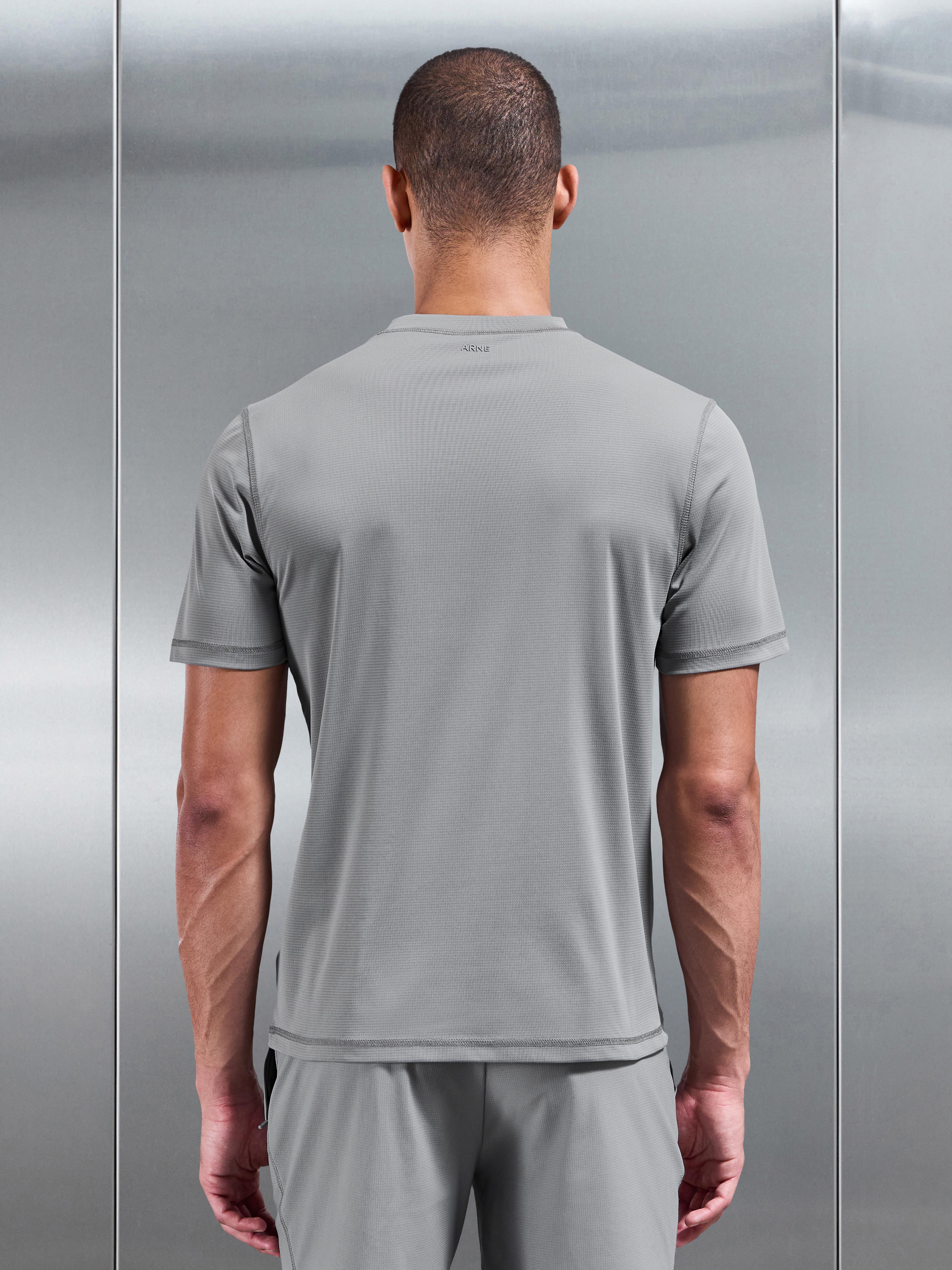 Mens Warp Knitted T-Shirt in Grey