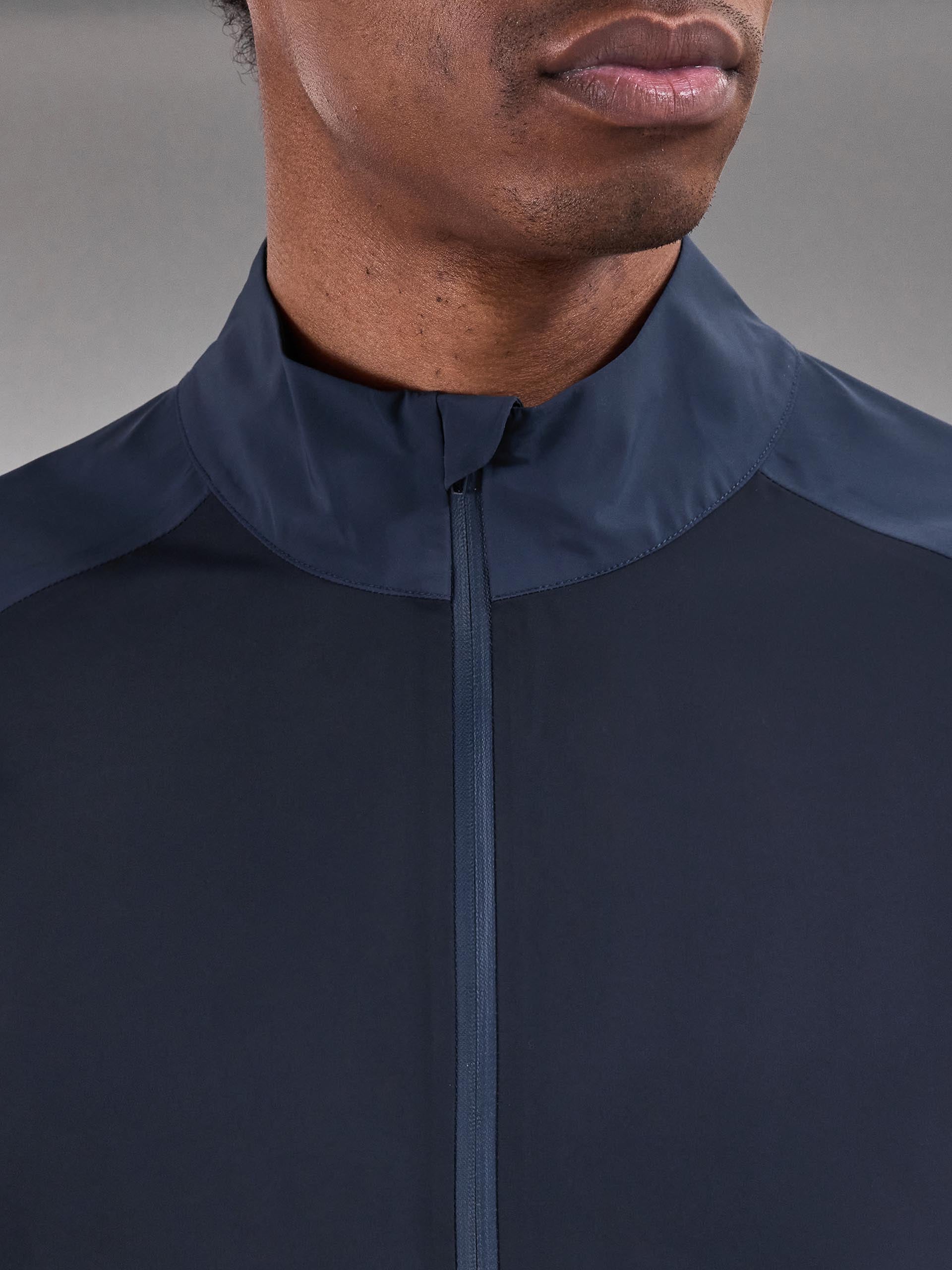 Mens Waterproof Golf Colour Block Half Zip in Navy