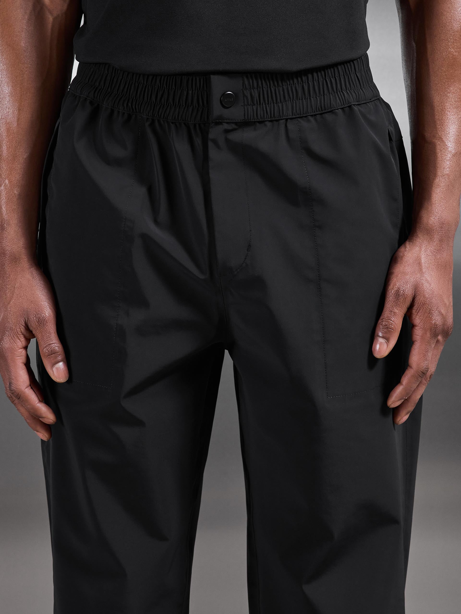 Mens Waterproof Golf Pant in Black