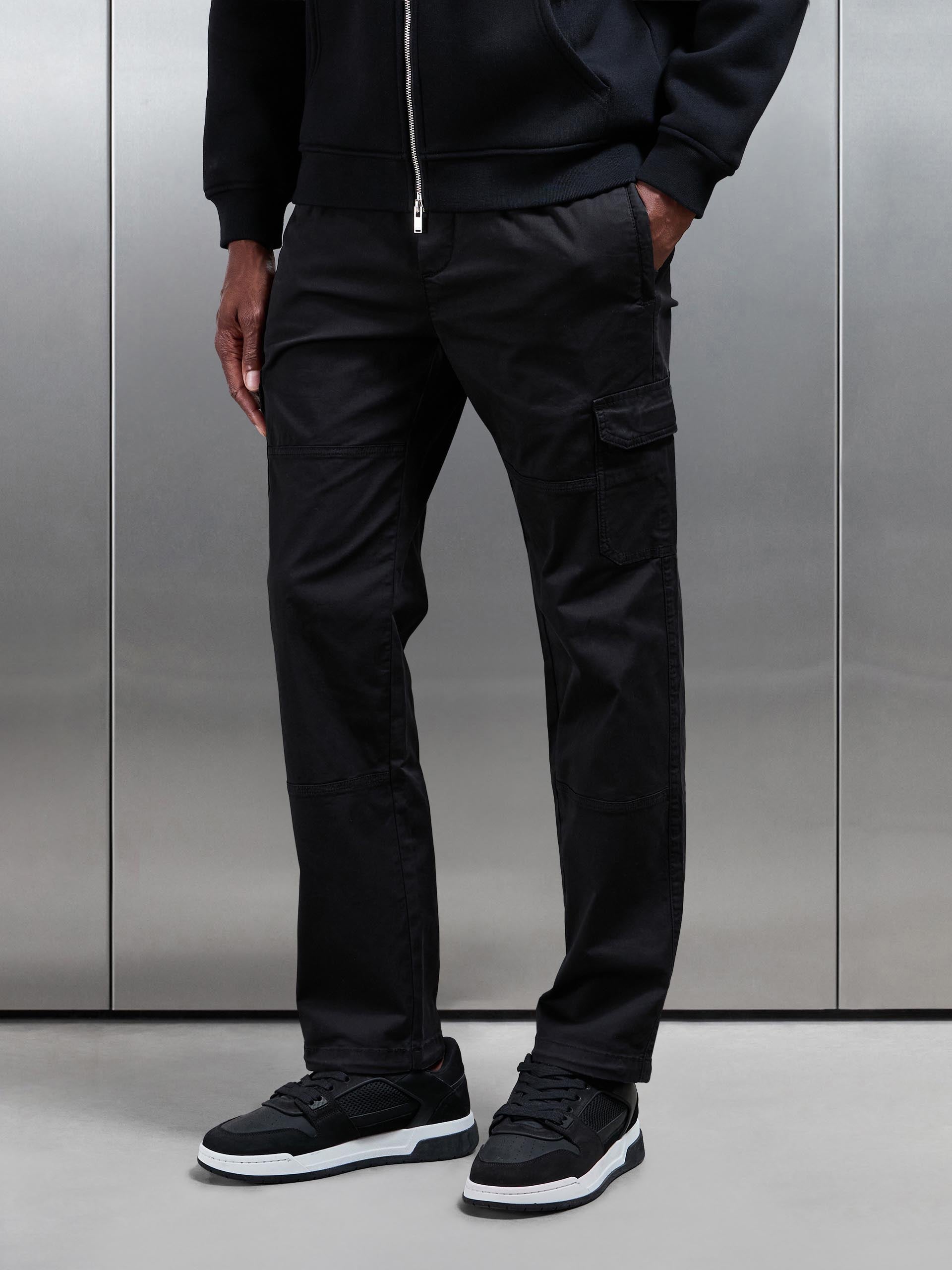 Mens Worker Cargo Pant in Black