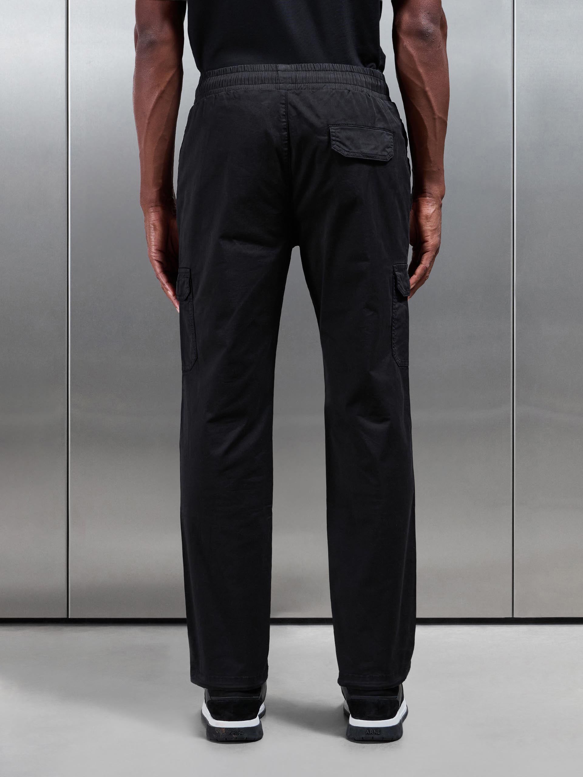 Mens Worker Cargo Pant in Black