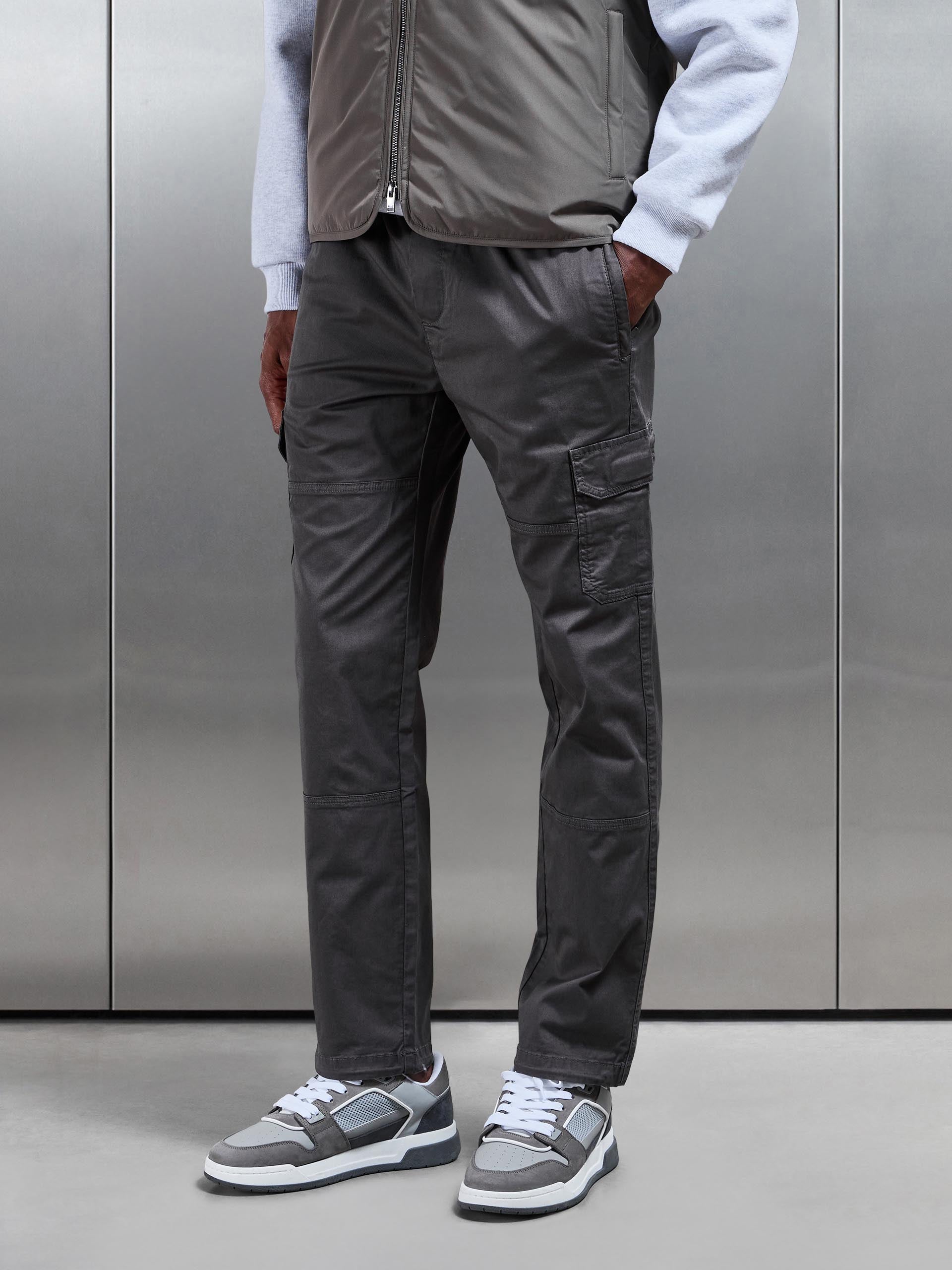 Mens Worker Cargo Pant in Grey