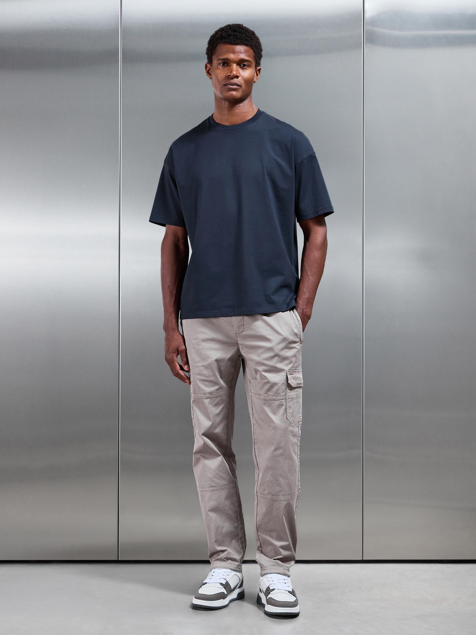 Mens Worker Cargo Pant in Stone