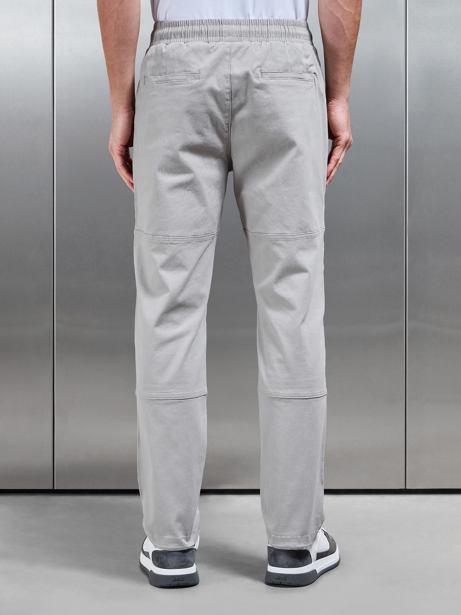Mens Worker Trouser in Stone