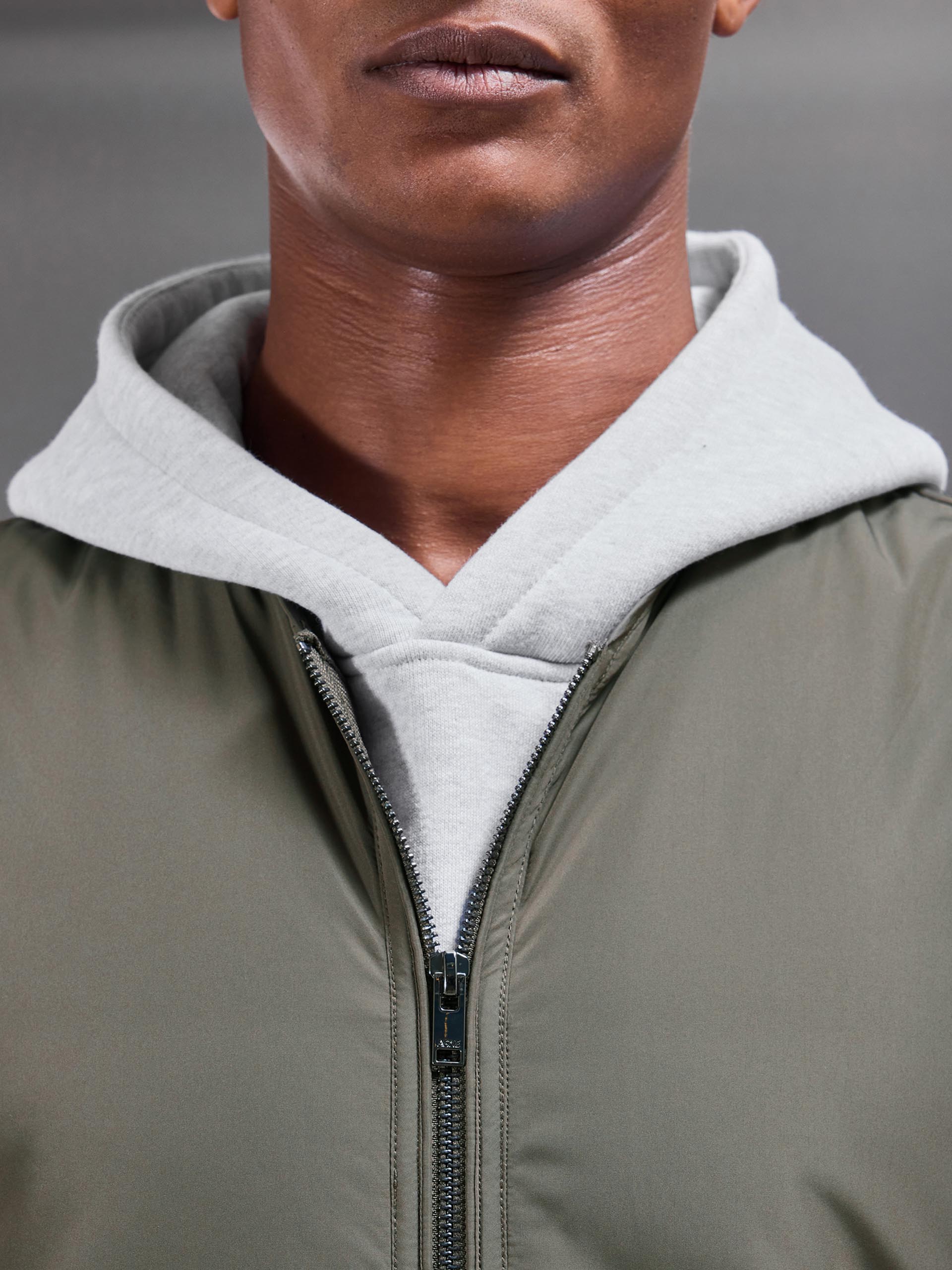 Mens Zip Through Padded Vest in Olive
