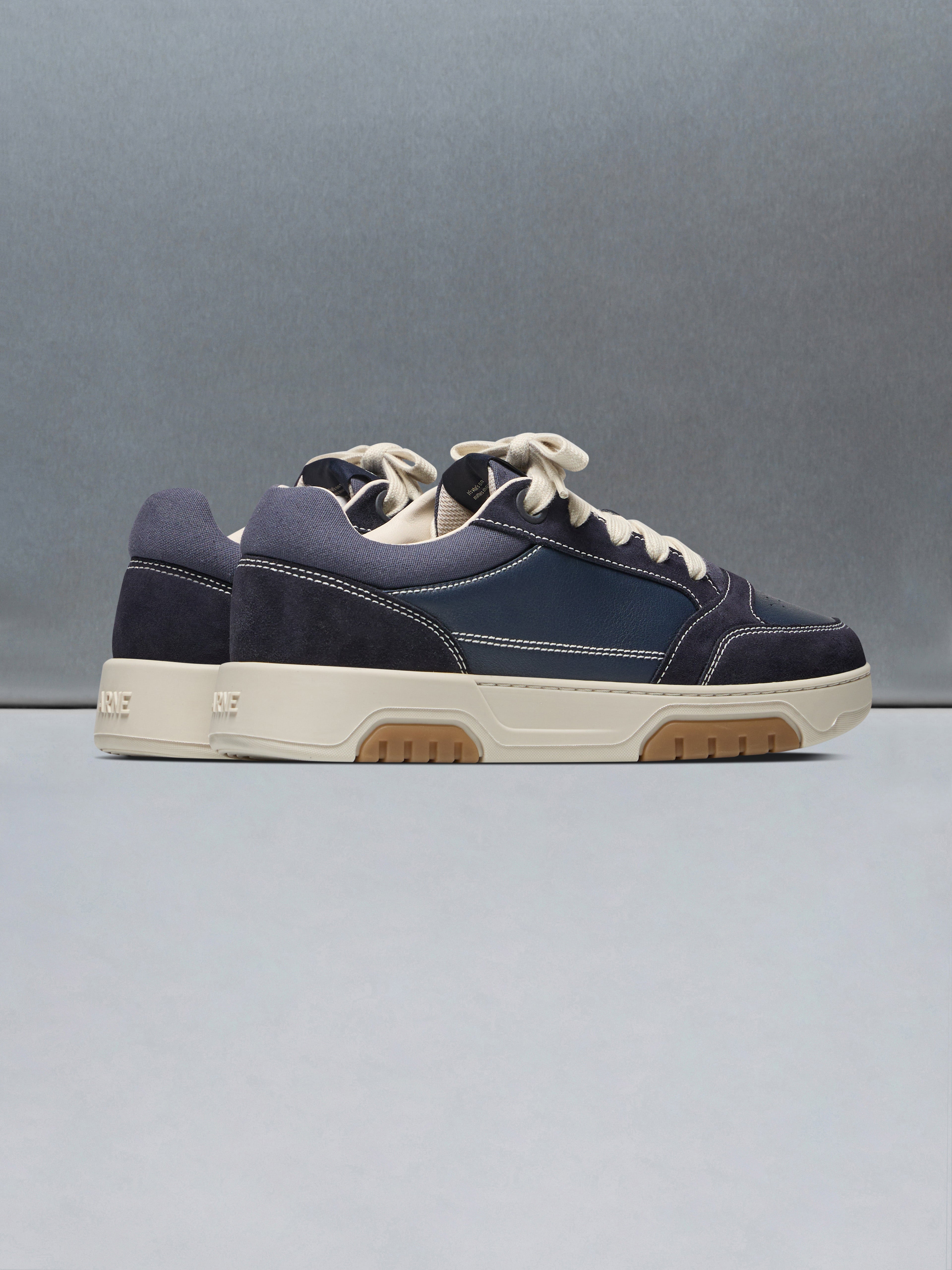 Nova Trainer in Navy Beige