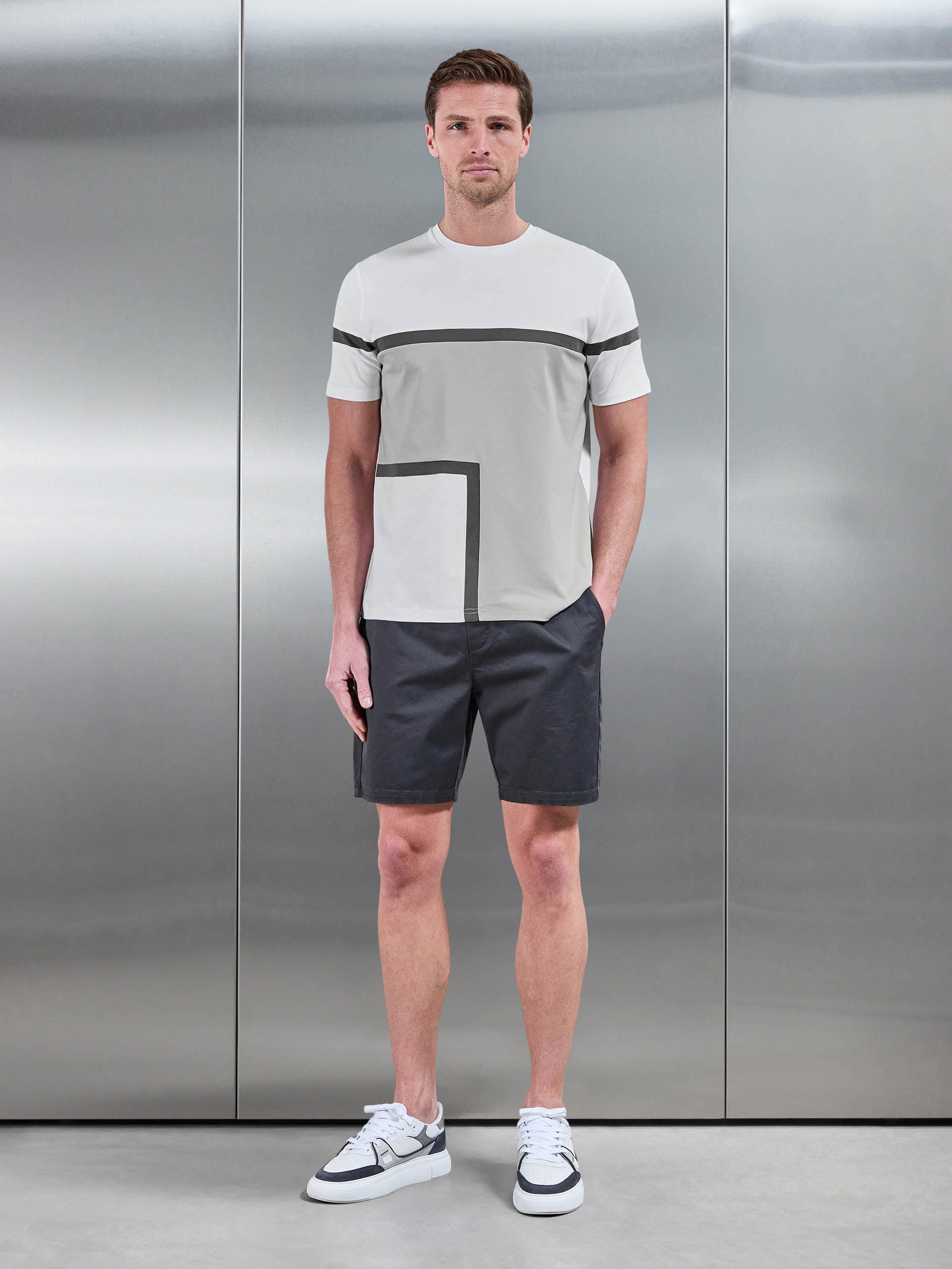 Oden Mercerised Colour Block T-Shirt in Mid Grey