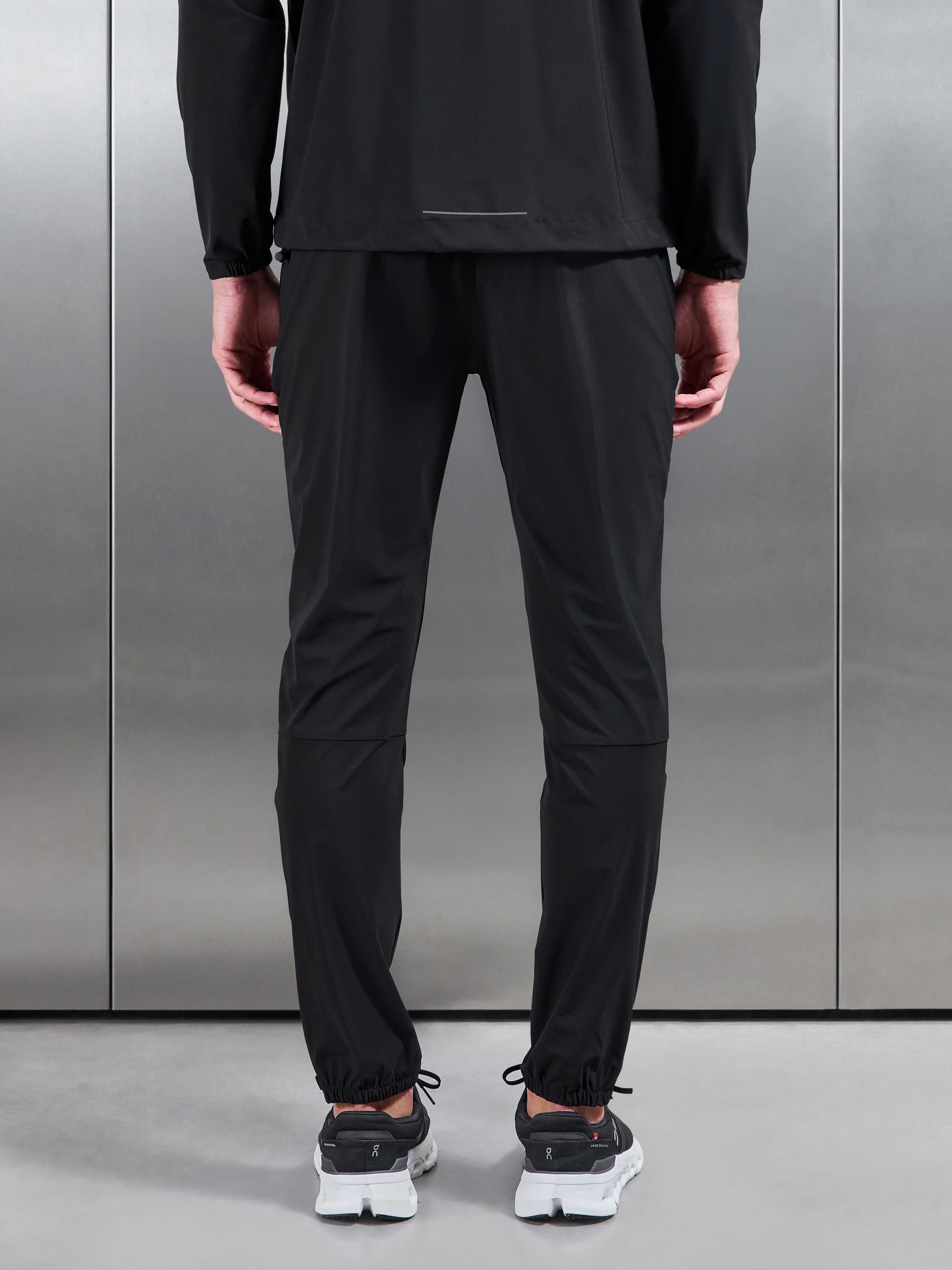 Pace Trackpant in Black