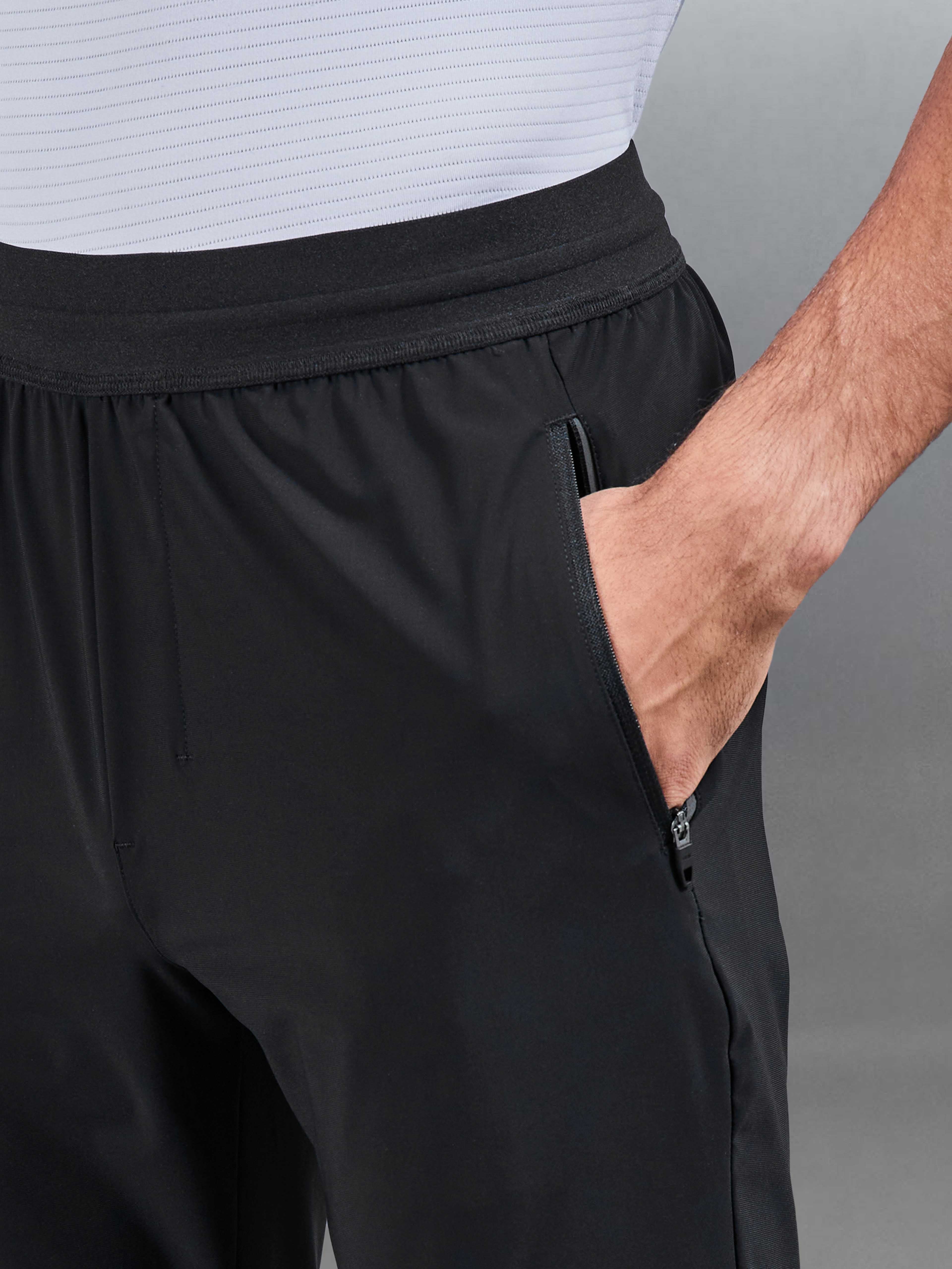 Pace Trackpant in Black