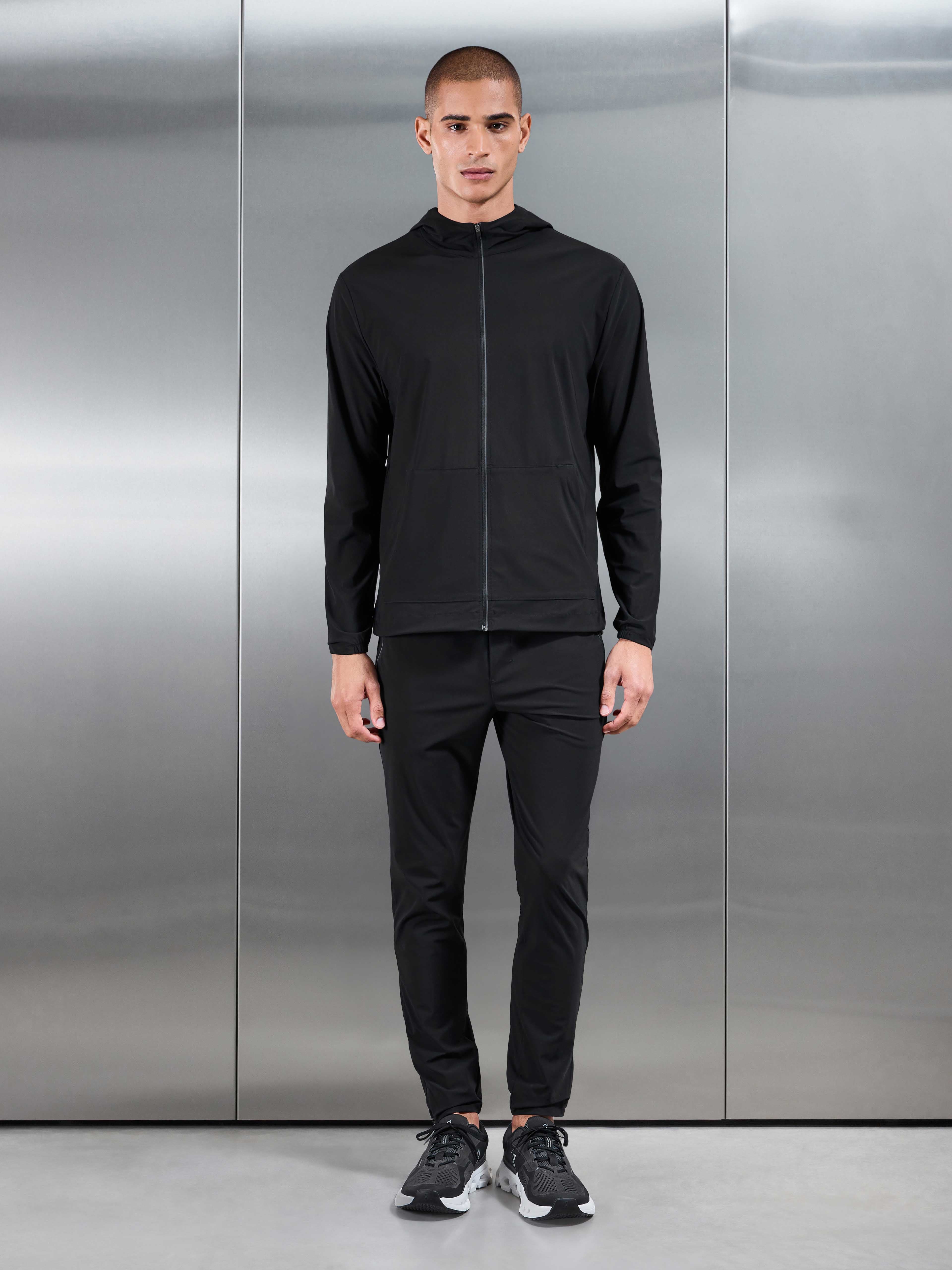 Pace Trackpant in Black