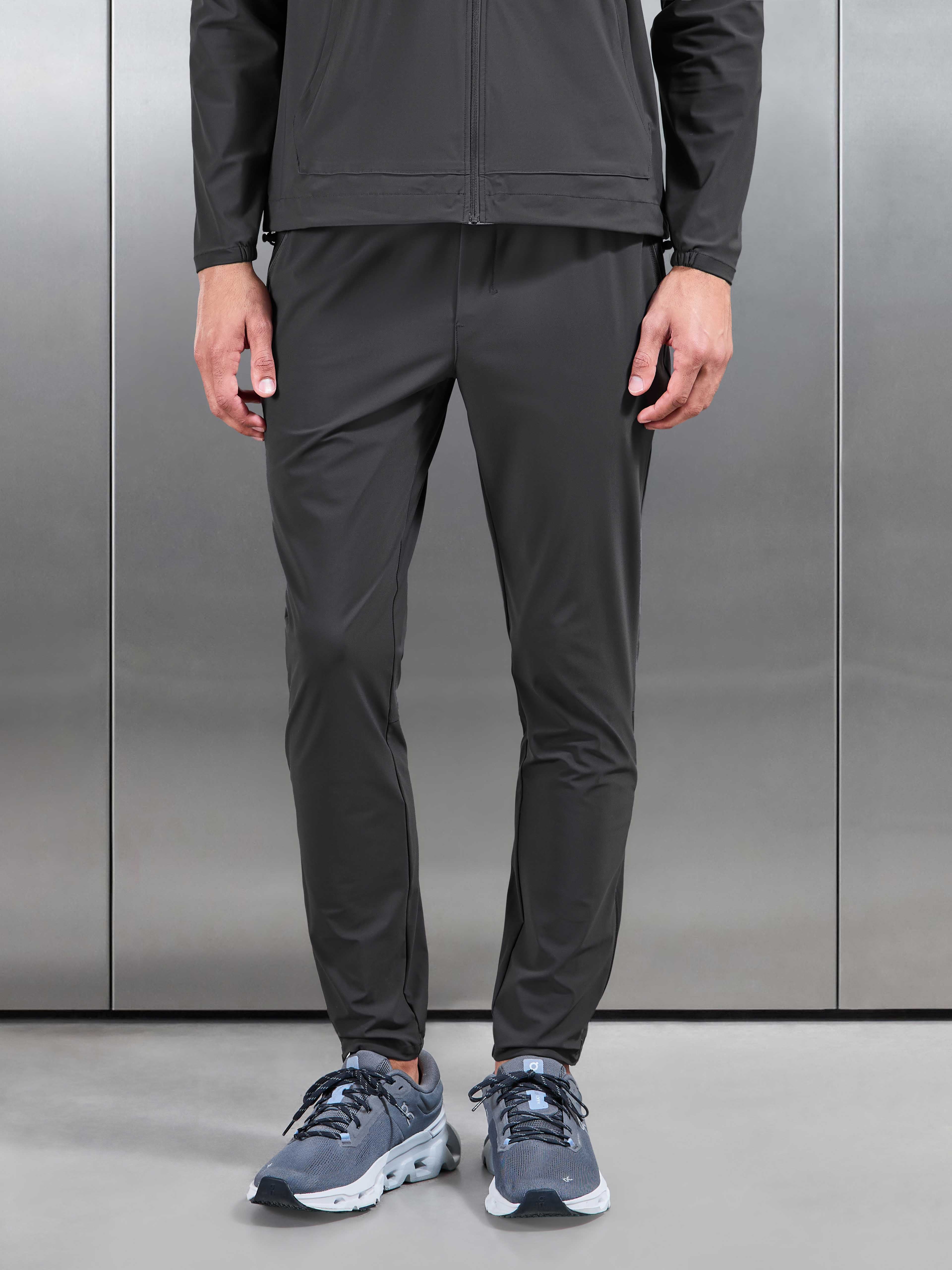 Pace Trackpant in Grey