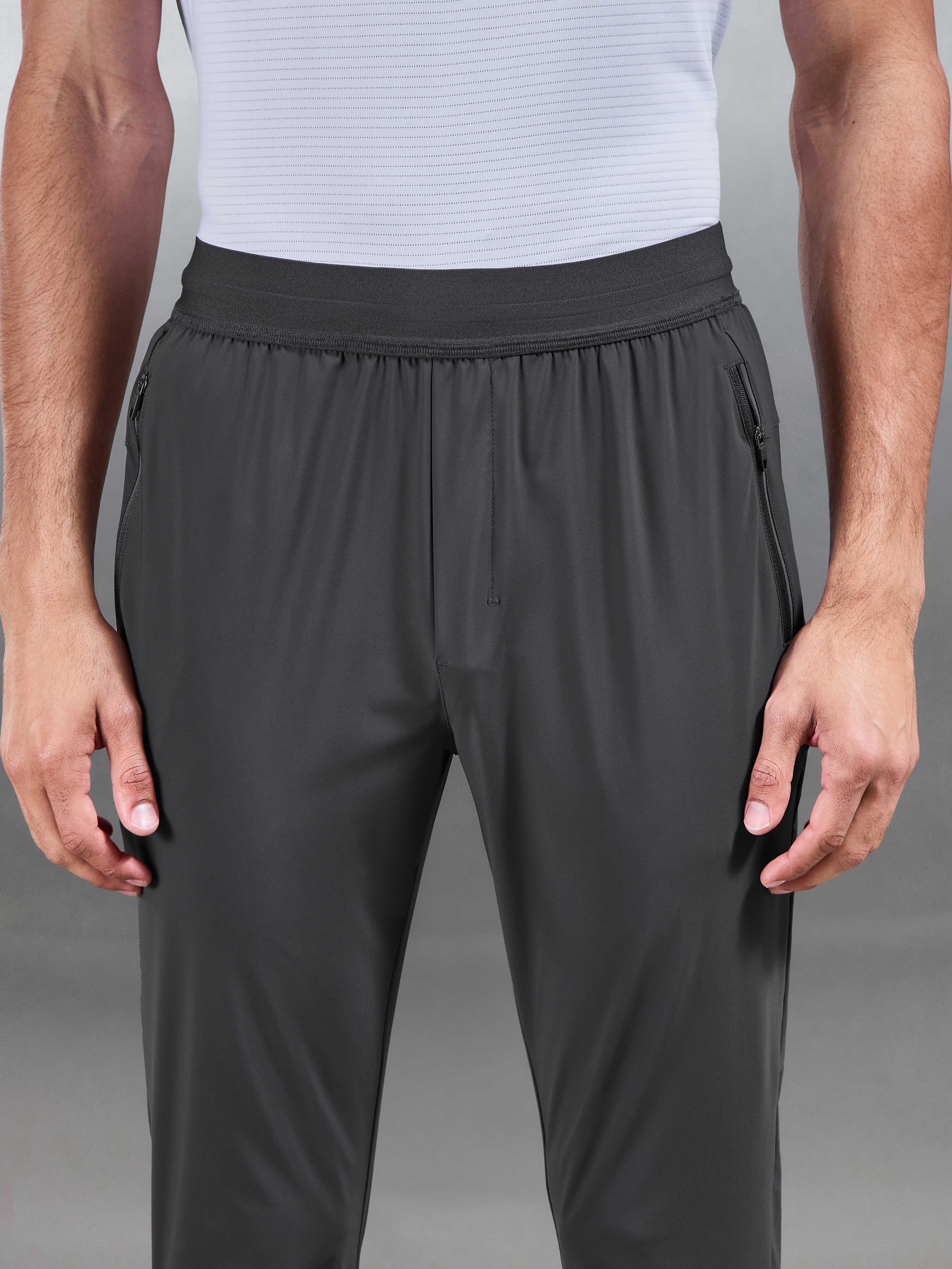 Pace Trackpant in Grey