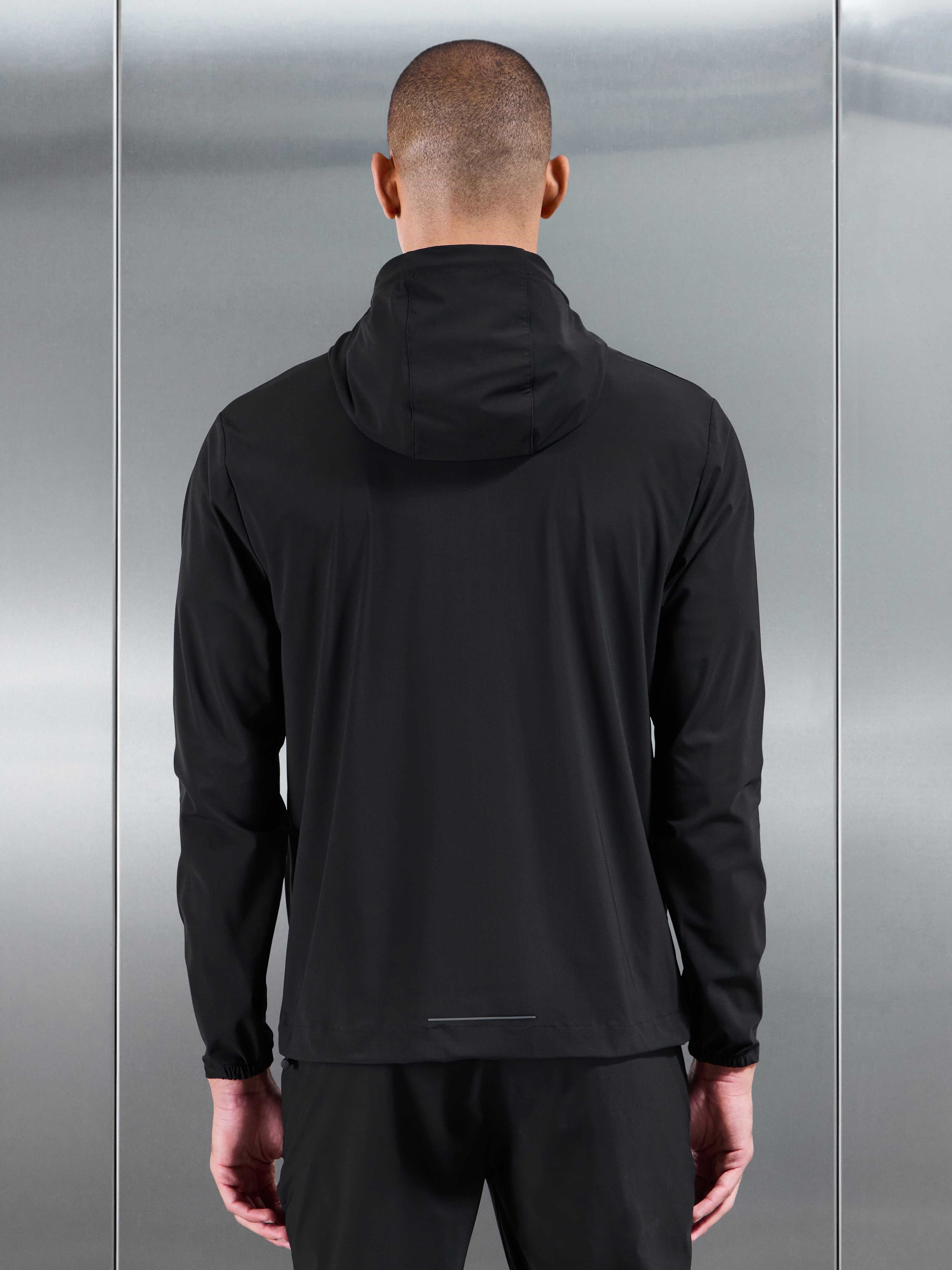 Pace Windbreaker in Black