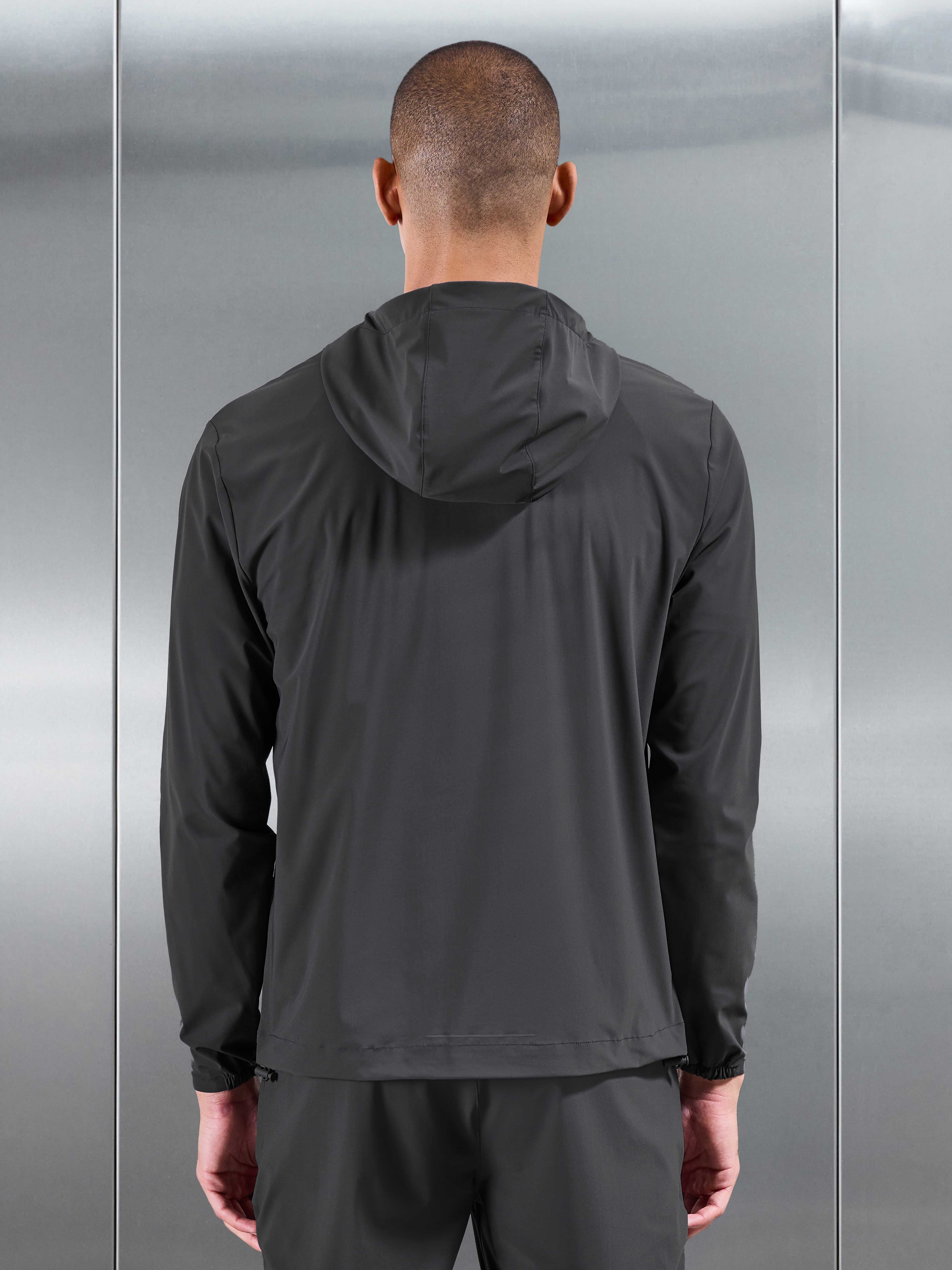 Pace Windbreaker in Grey