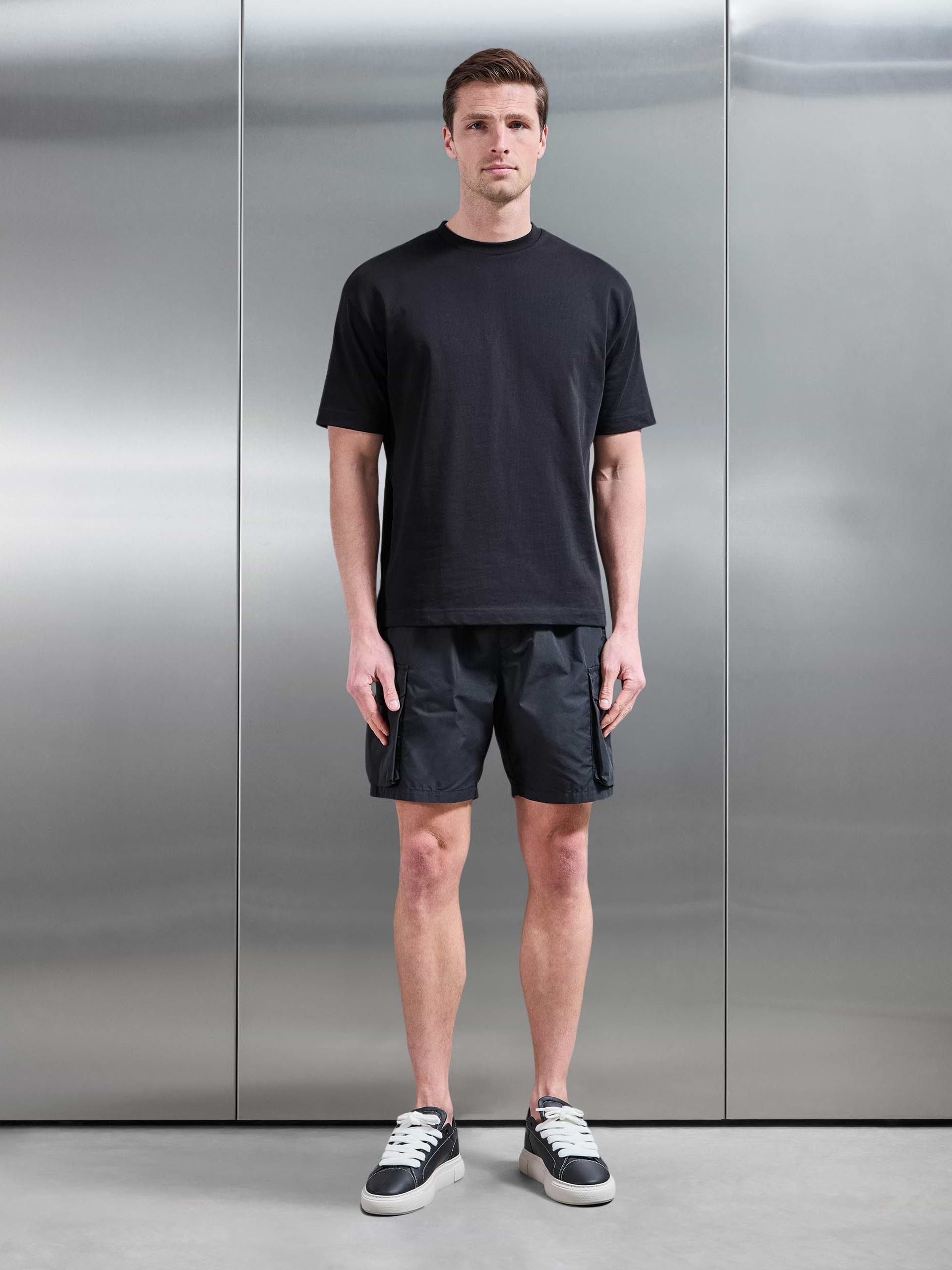Parachute Cargo Short in Black