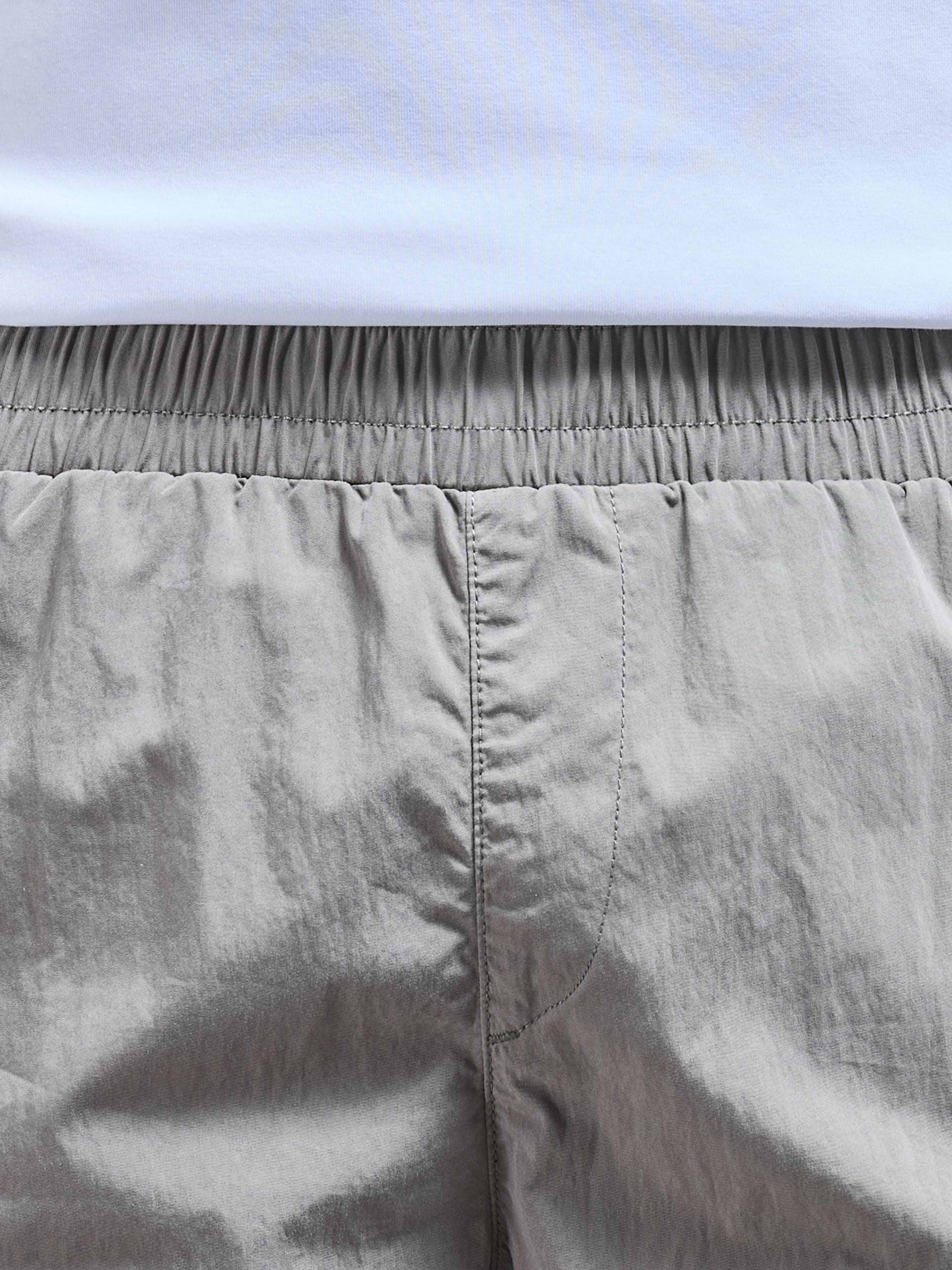 Parachute Nylon Cargo Short in Olive