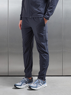 Performance Trackpant in Slate Blue