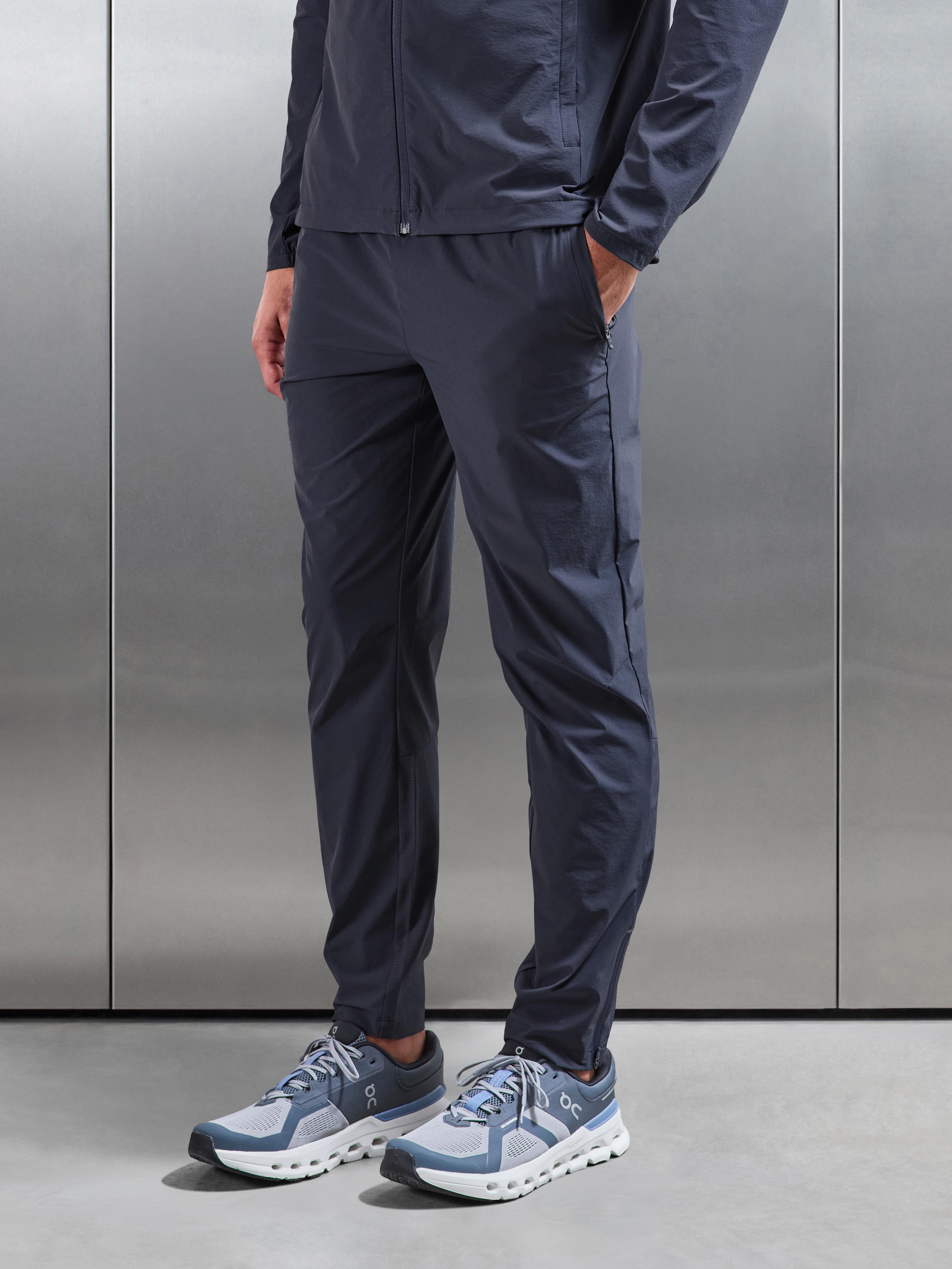 Performance Trackpant in Slate Blue