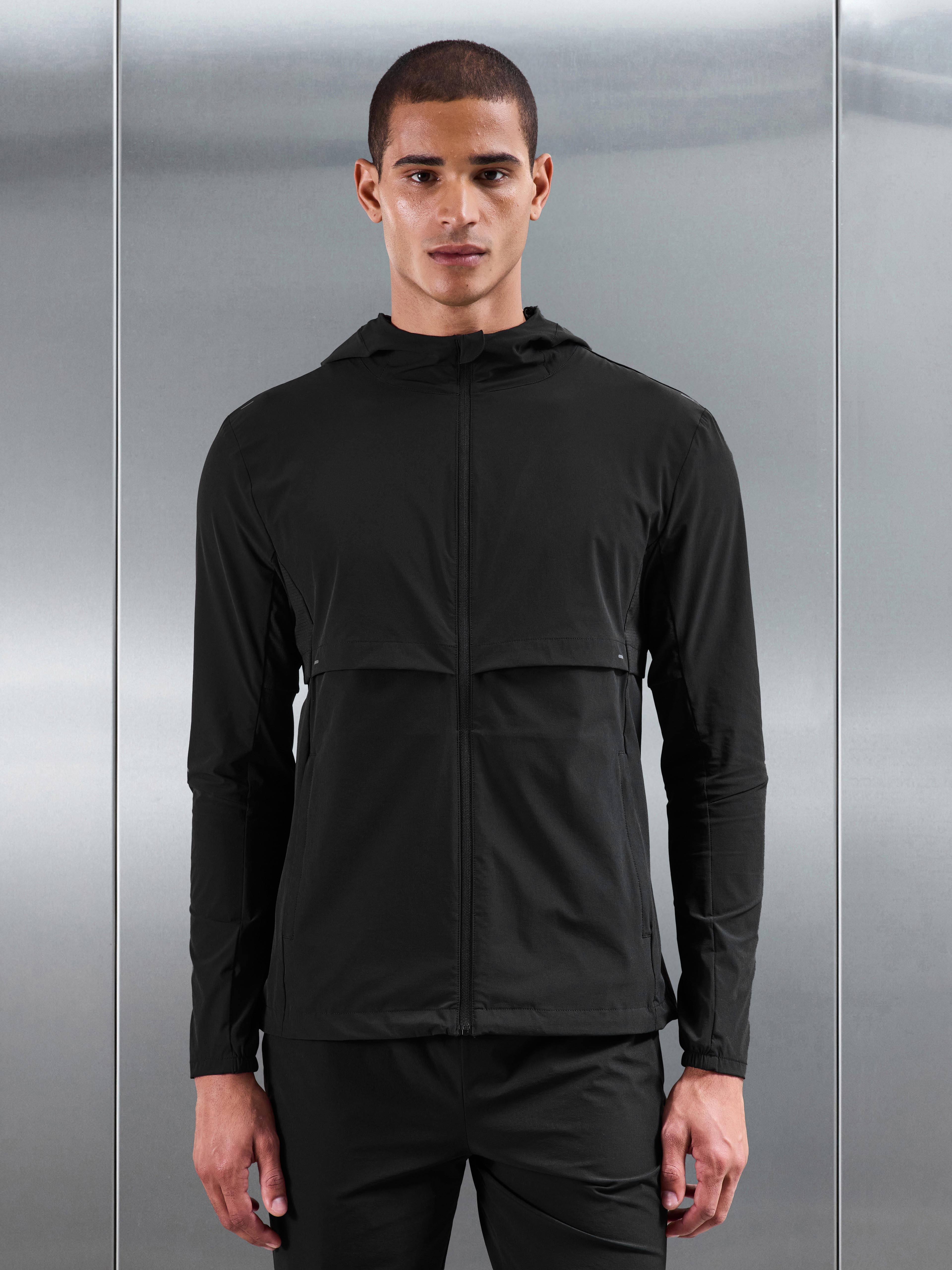 Performance Windbreaker in Black