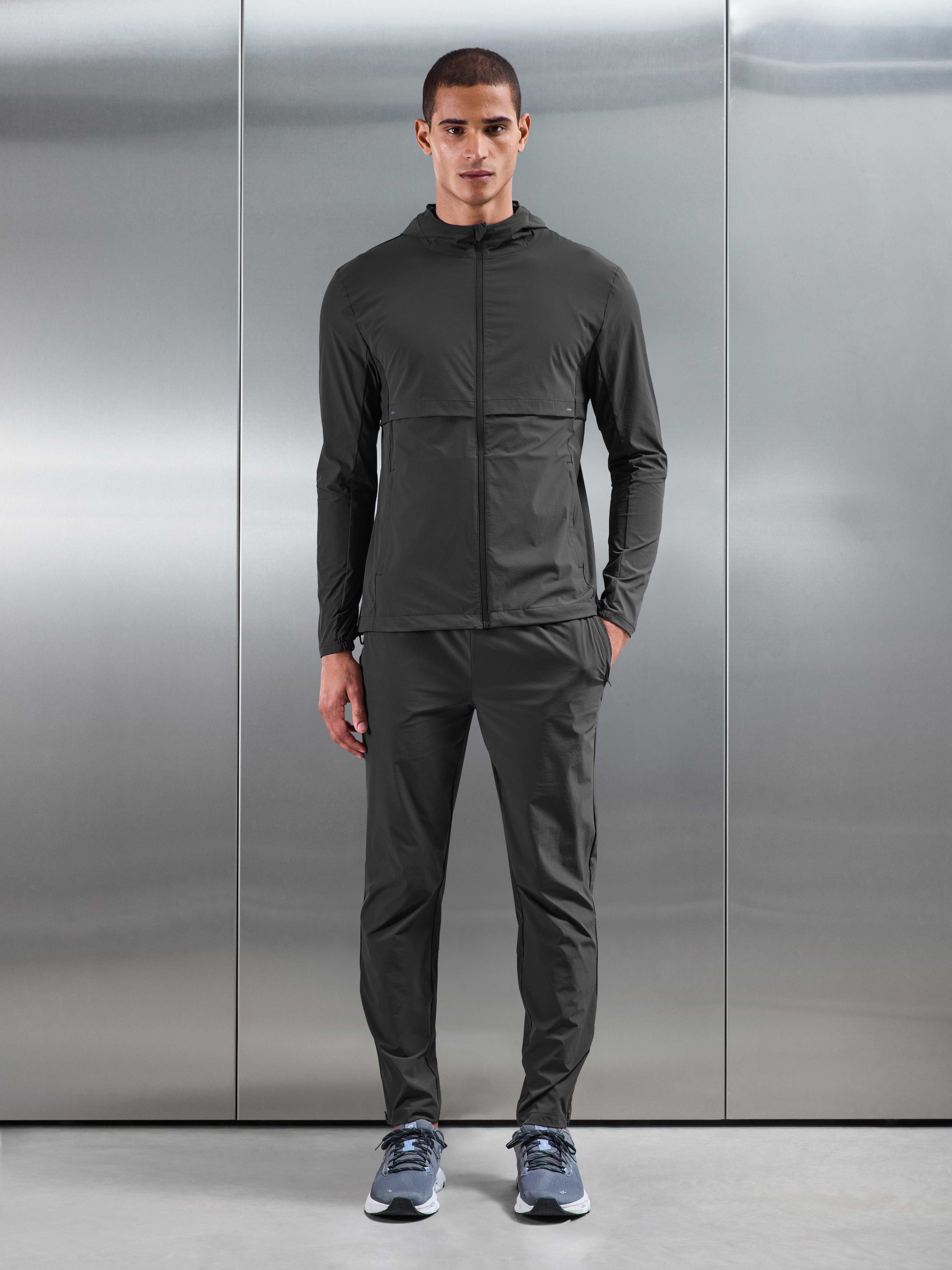 Performance Trackpant in Grey