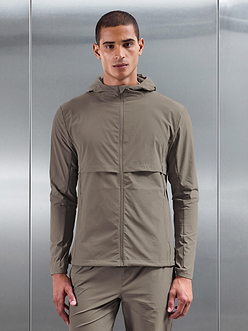 Performance Windbreaker in Taupe