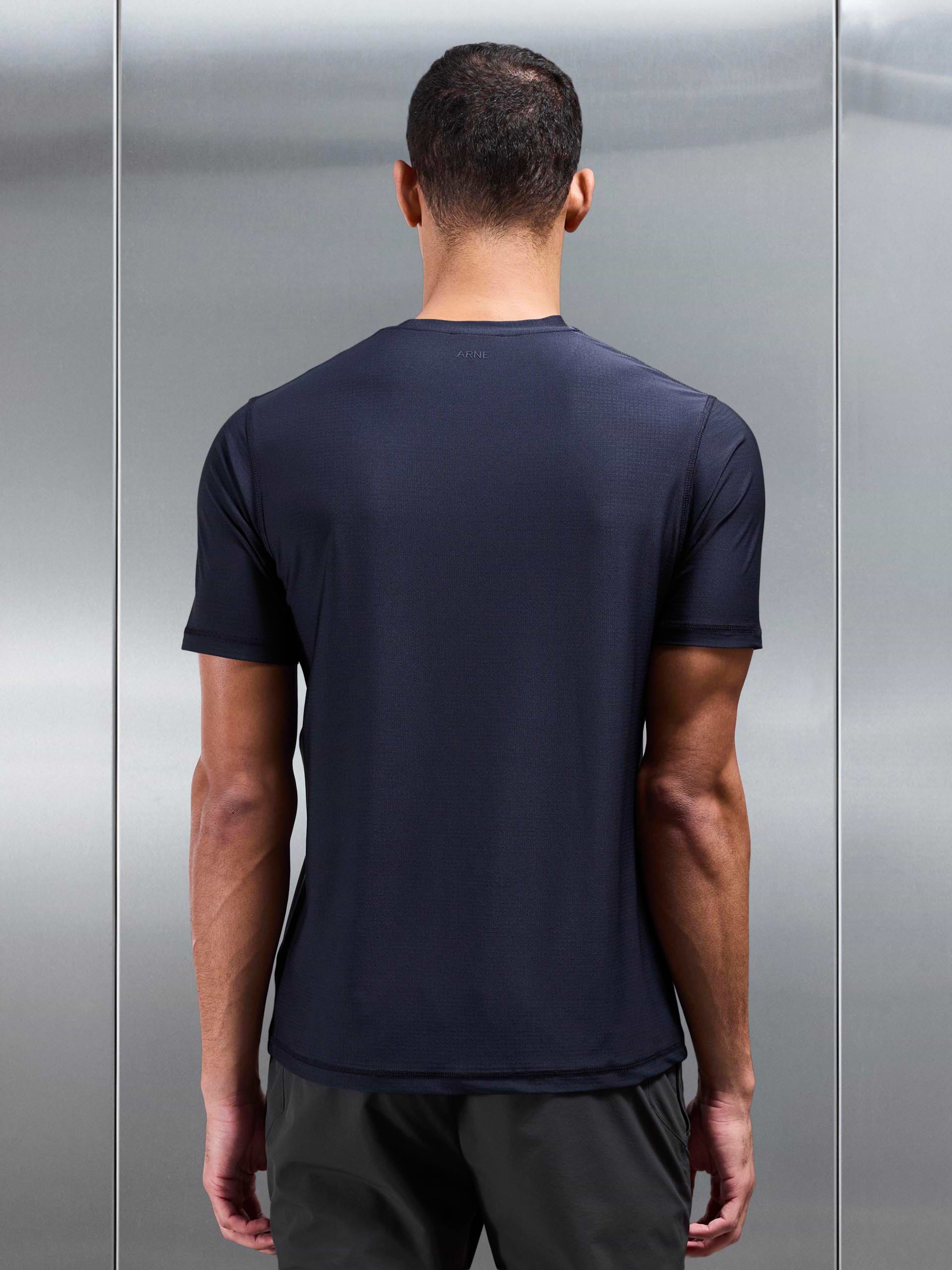 Performance T-Shirt in Navy