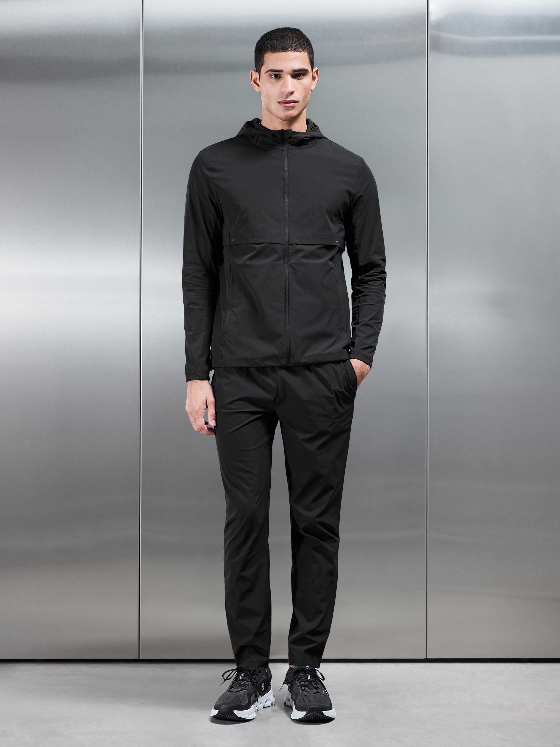 Performance Windbreaker in Black