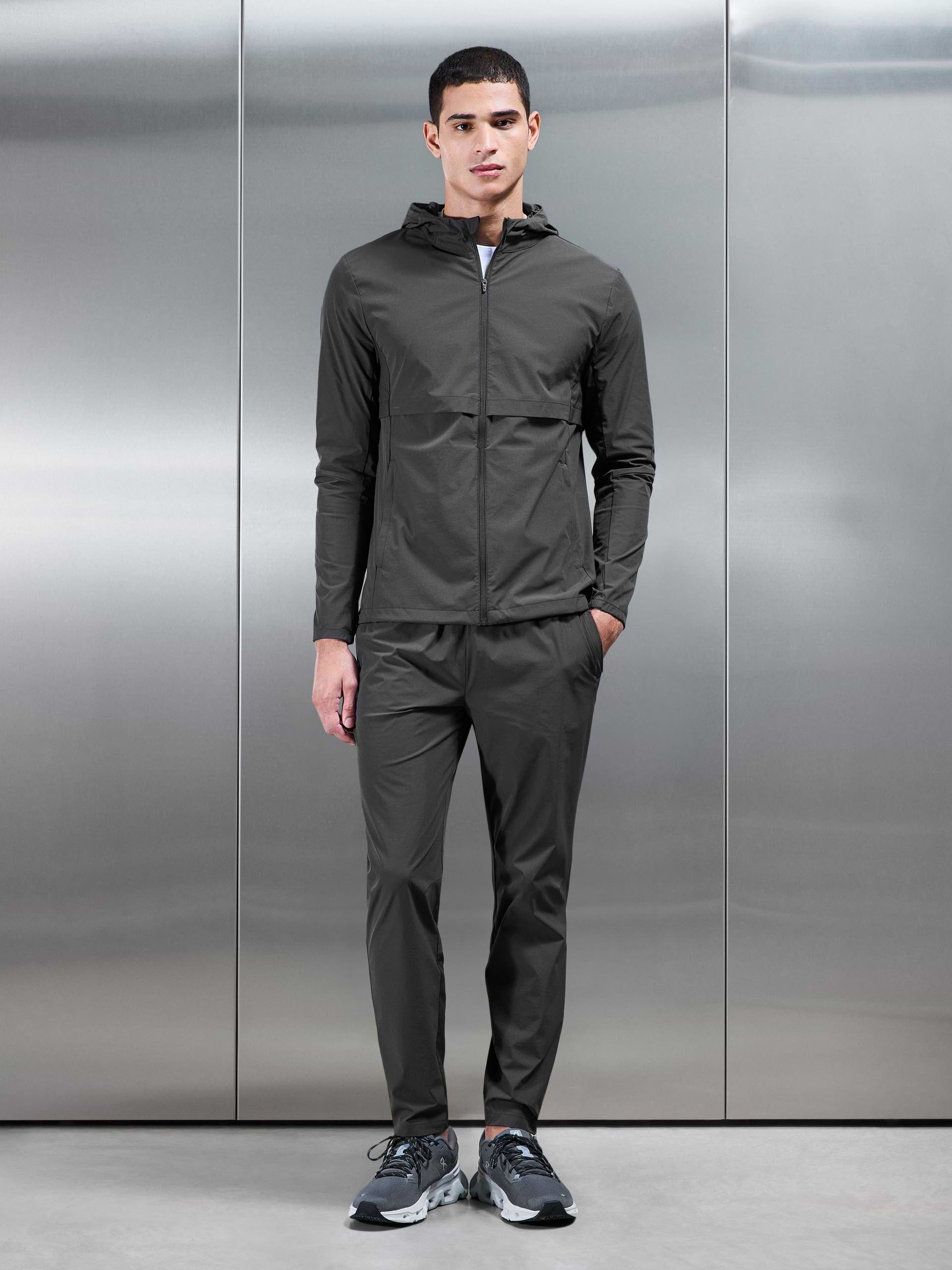 Performance Windbreaker in Grey