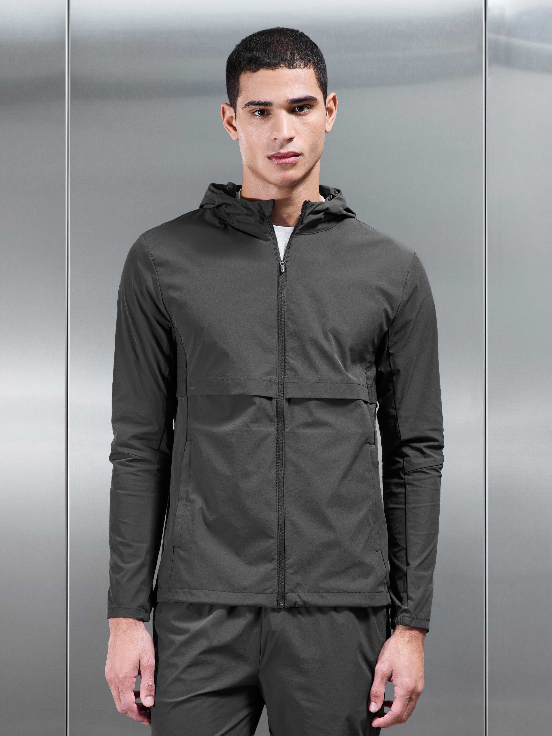 Performance Windbreaker in Grey