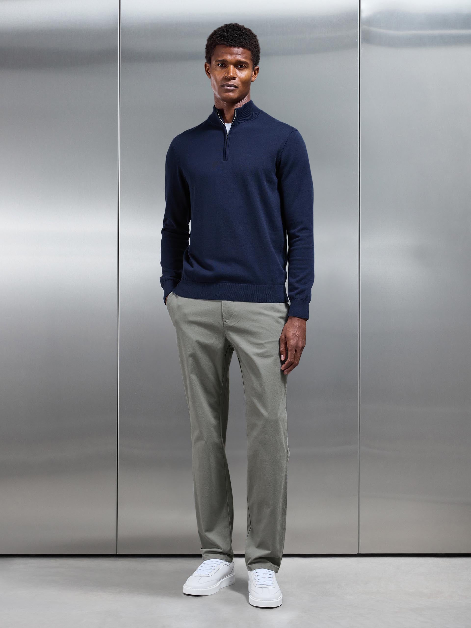 Regular Fit Chino Trouser in Olive