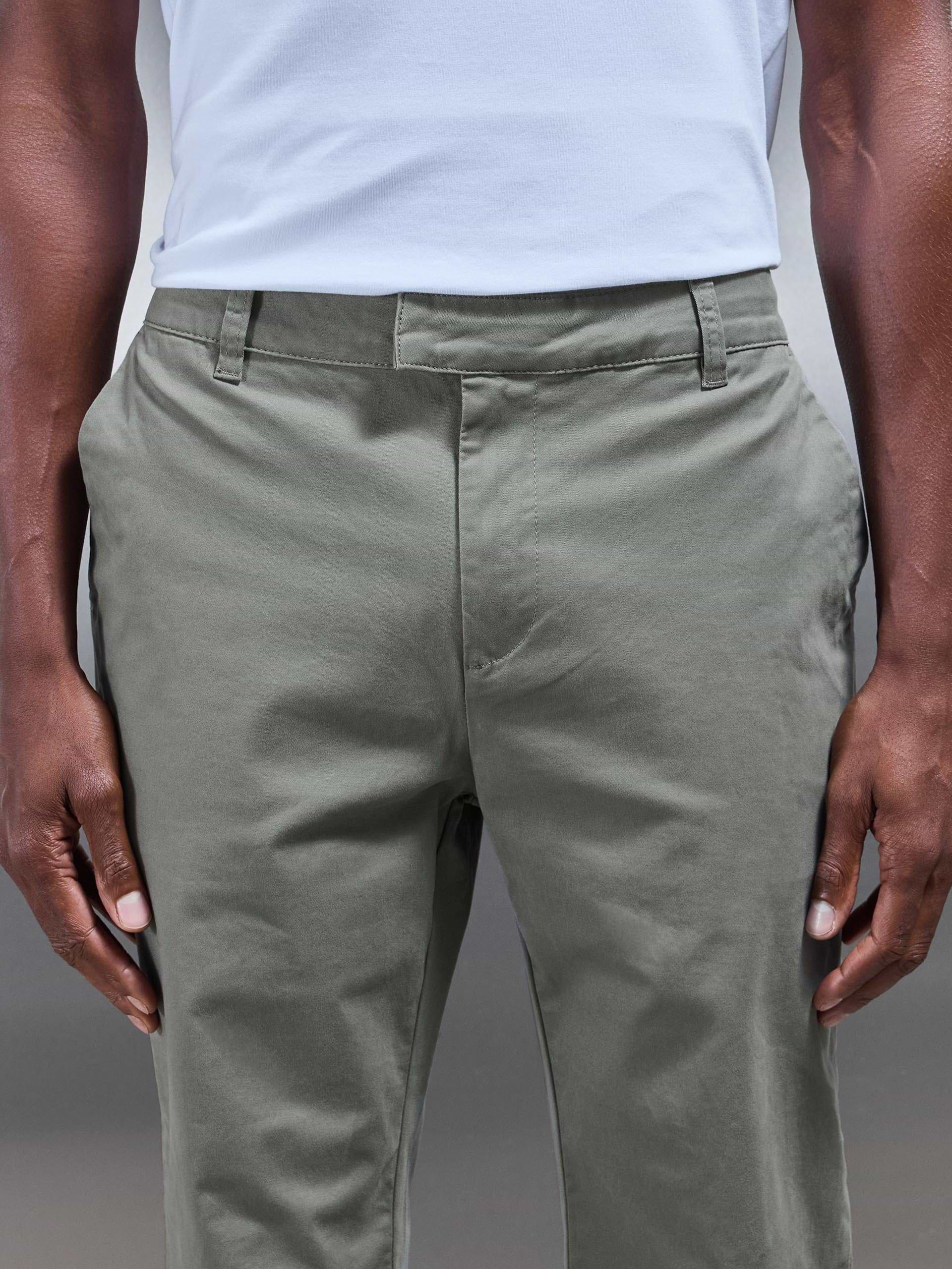 Regular Fit Chino Trouser in Olive