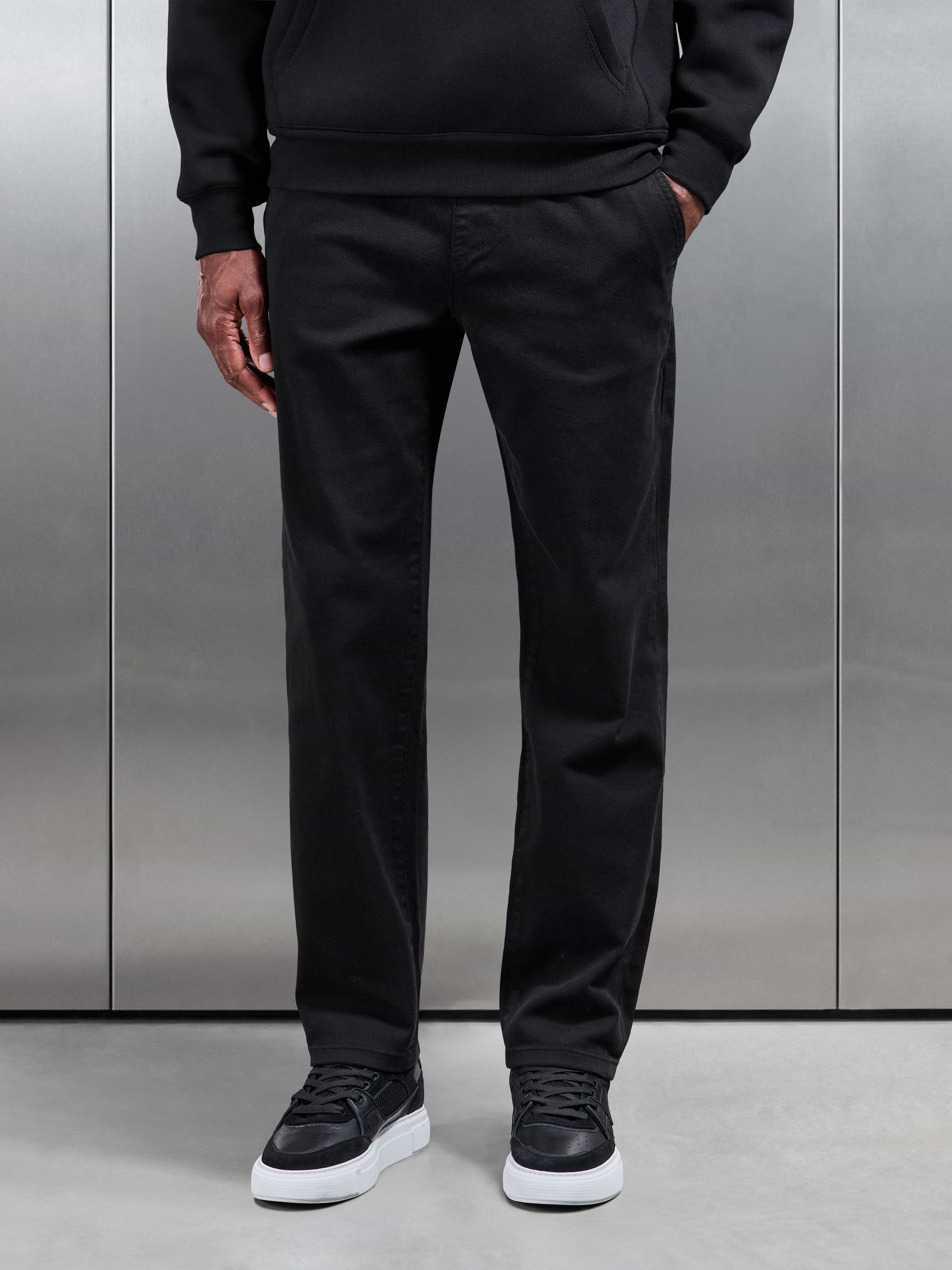 Relaxed Cotton Twill Trouser in Black