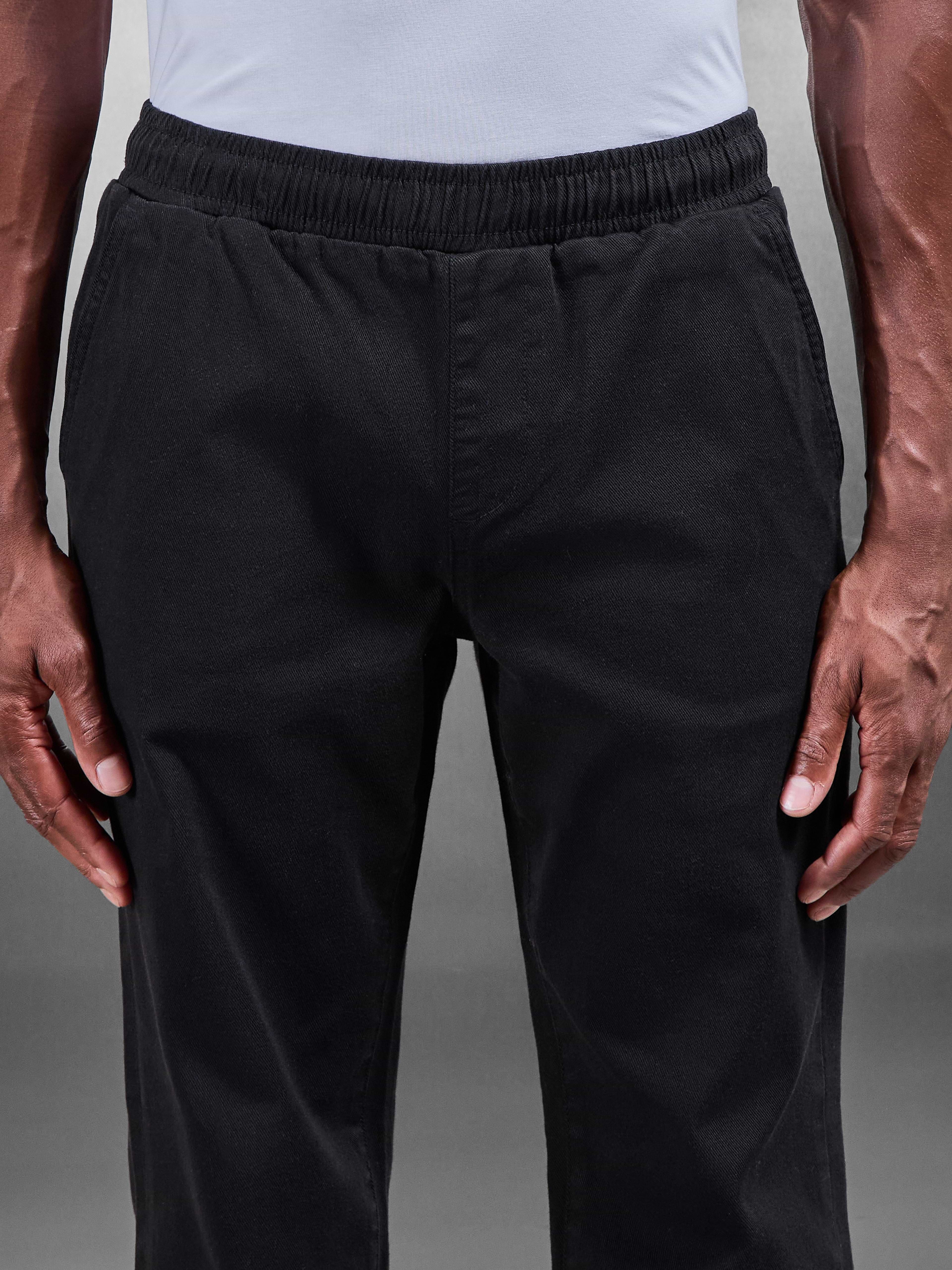Relaxed Cotton Twill Trouser in Black