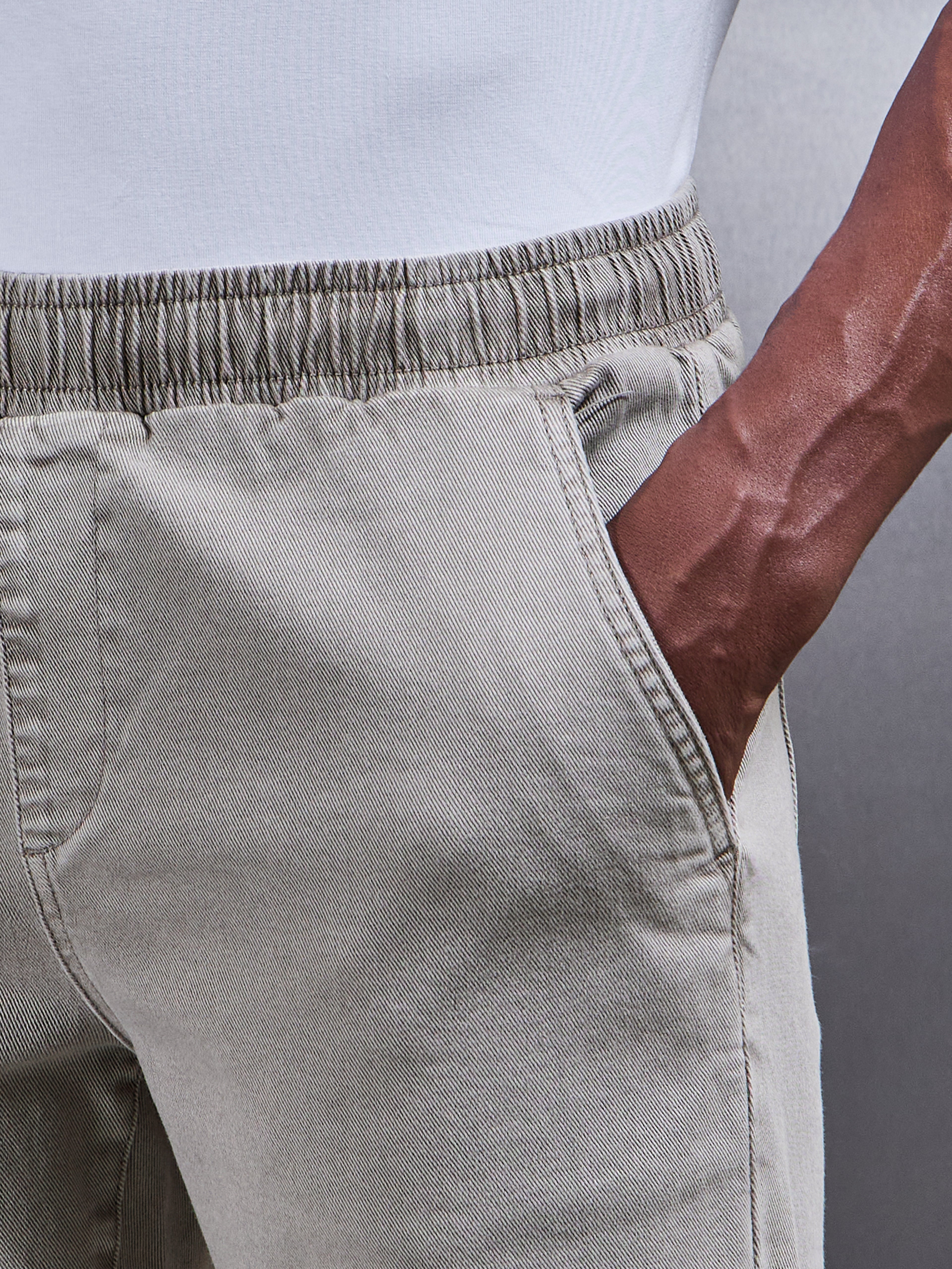 Relaxed Cotton Twill Trouser in Stone