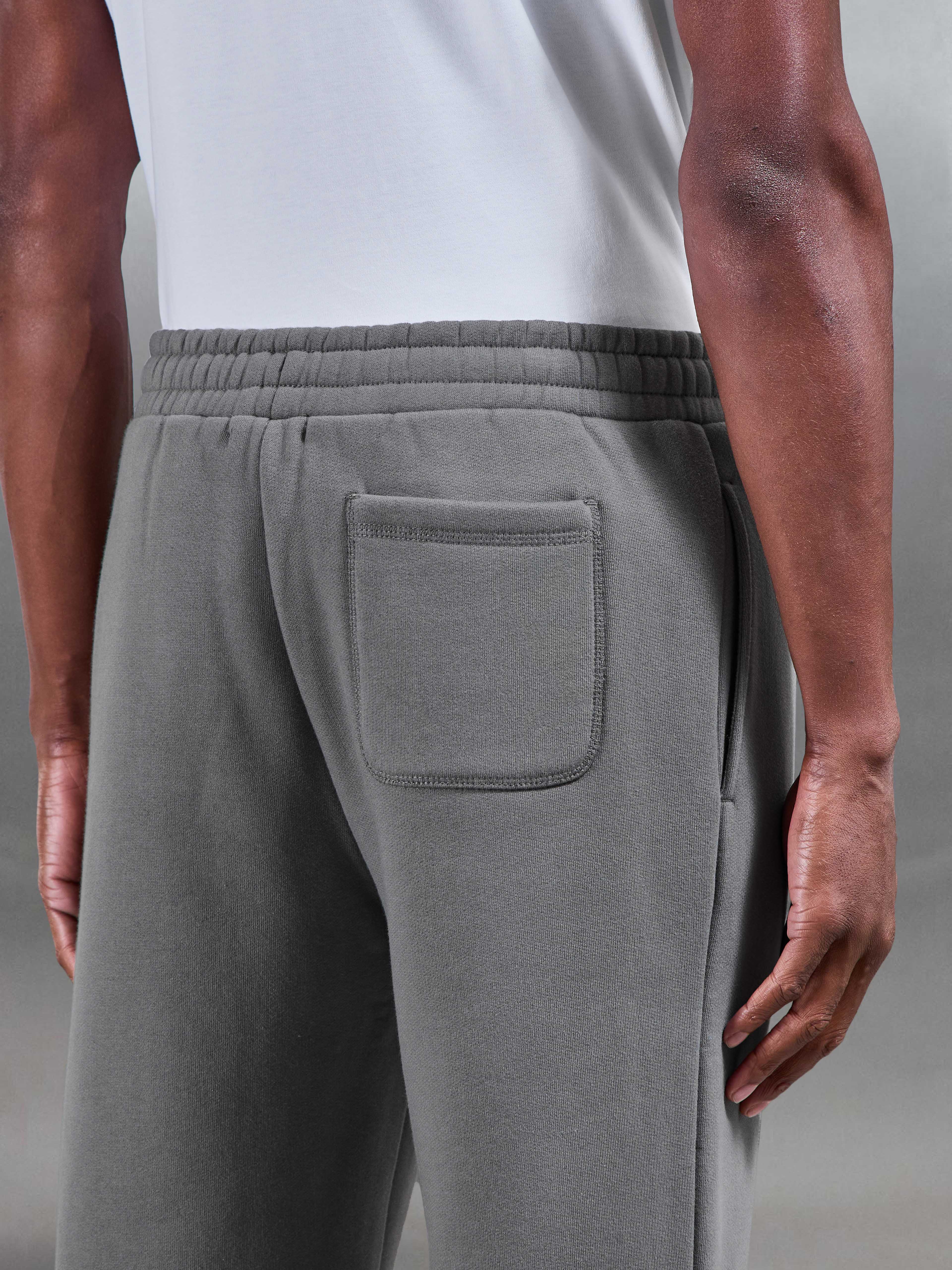 Relaxed Fit Jogger in Grey