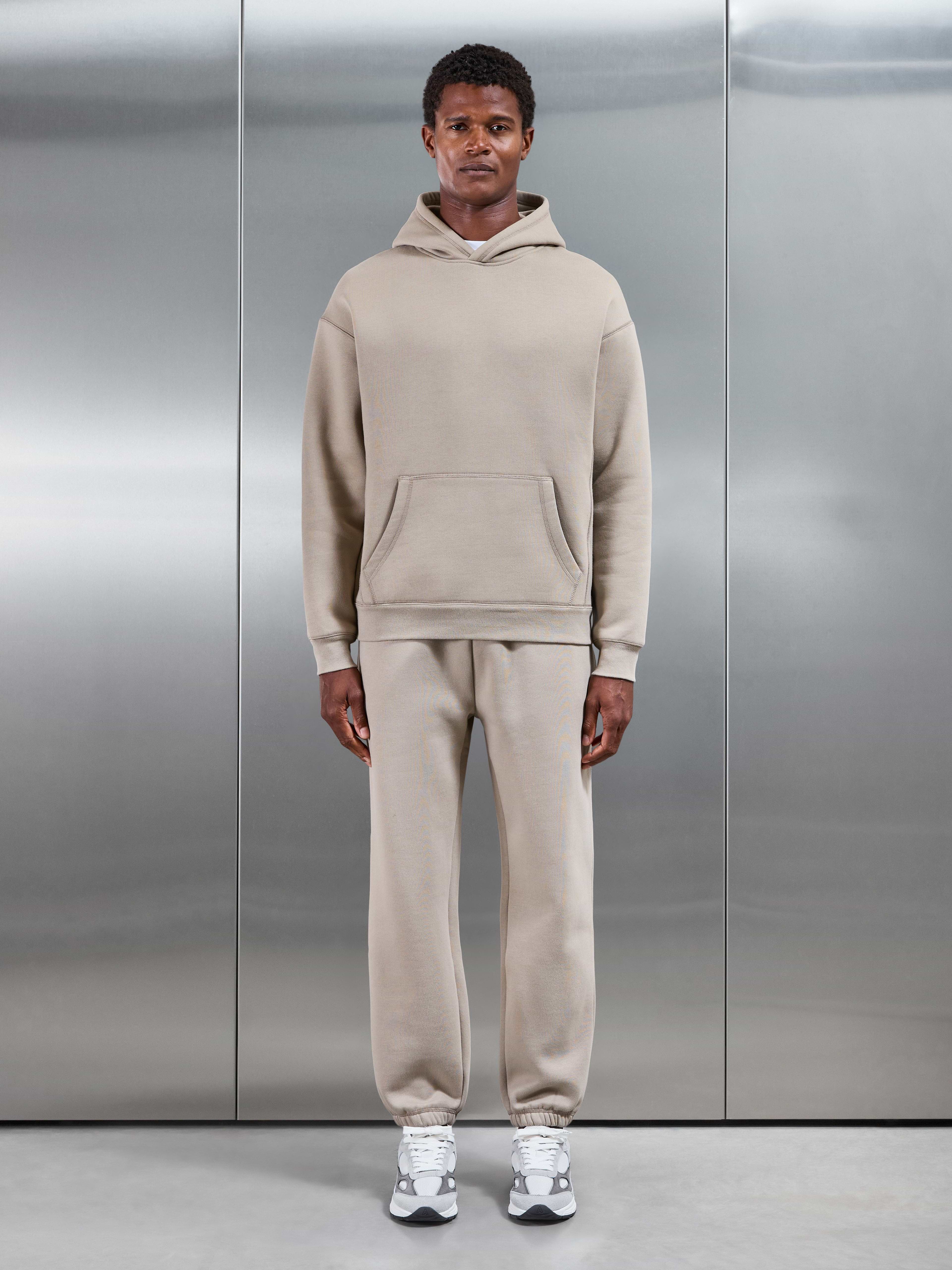 Relaxed Fit Jogger in Stone